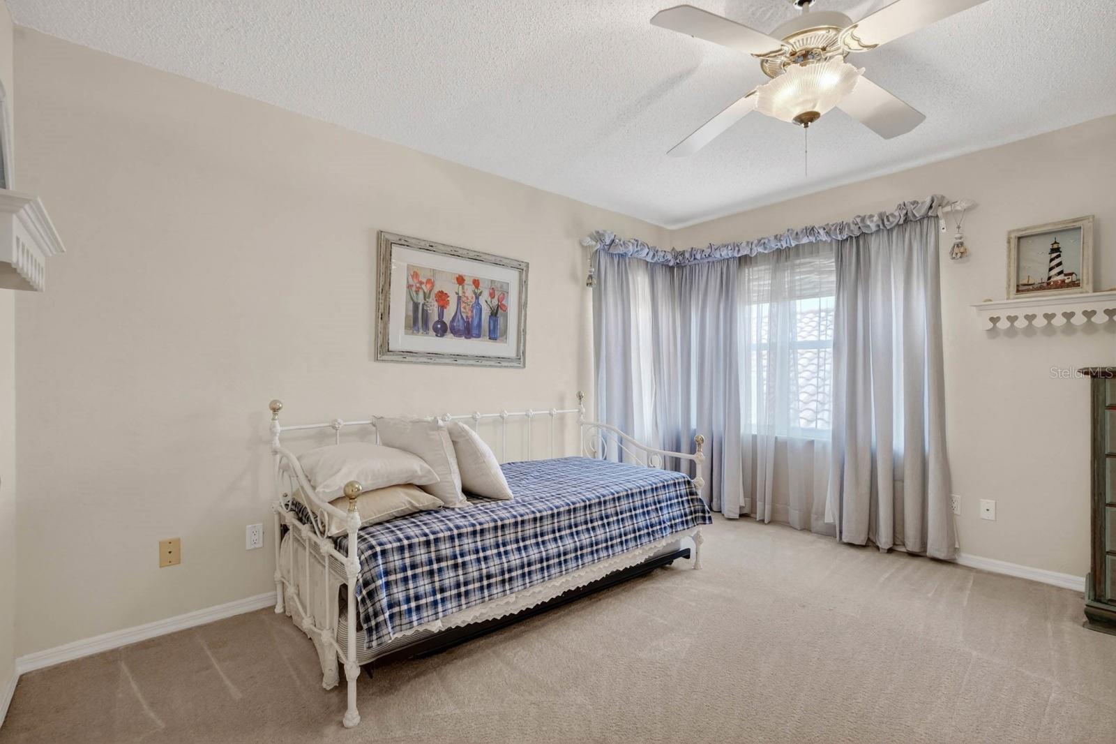 10 MONTERREY DR, PALM COAST, FL, 32137