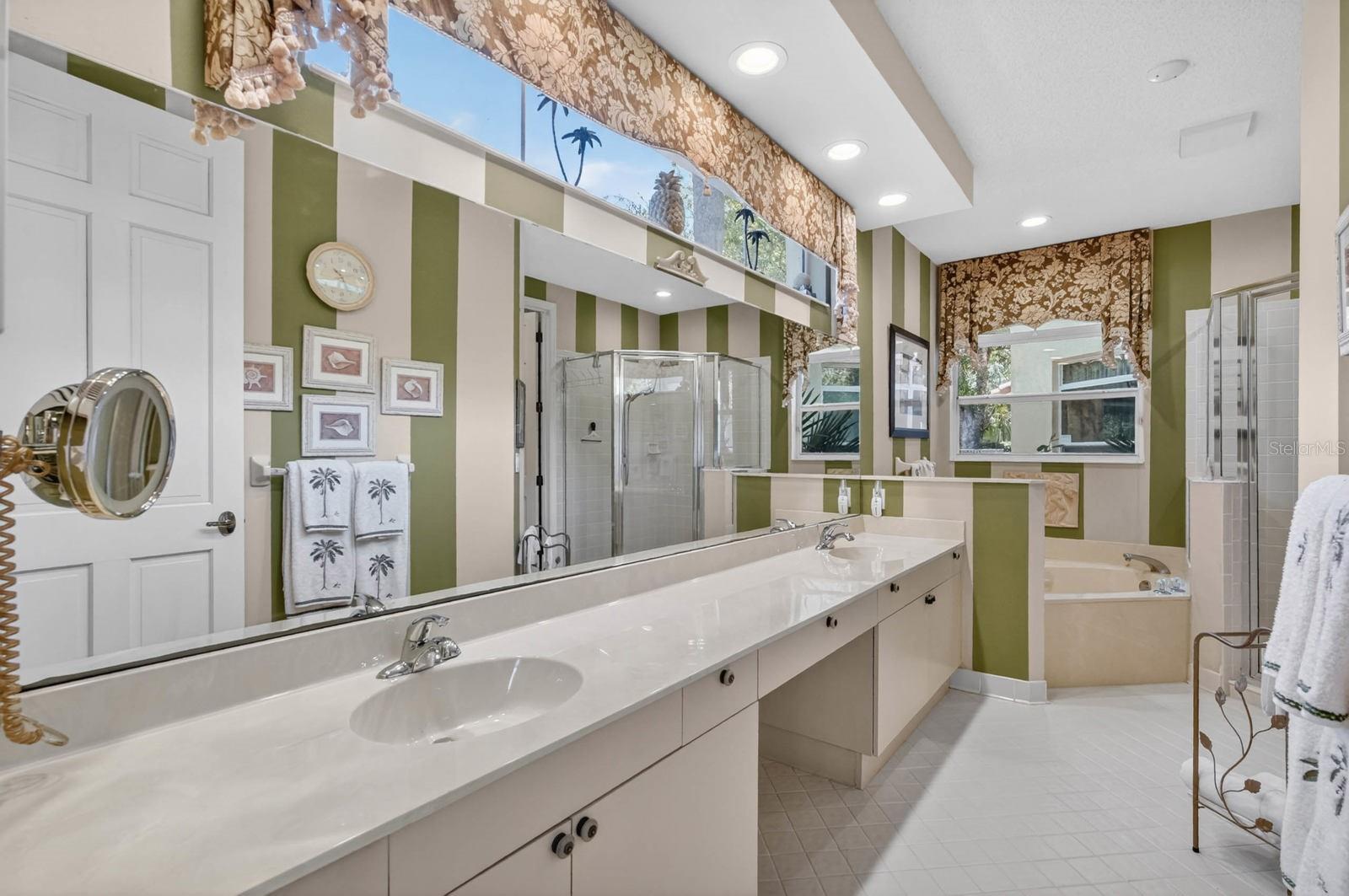 10 MONTERREY DR, PALM COAST, FL, 32137