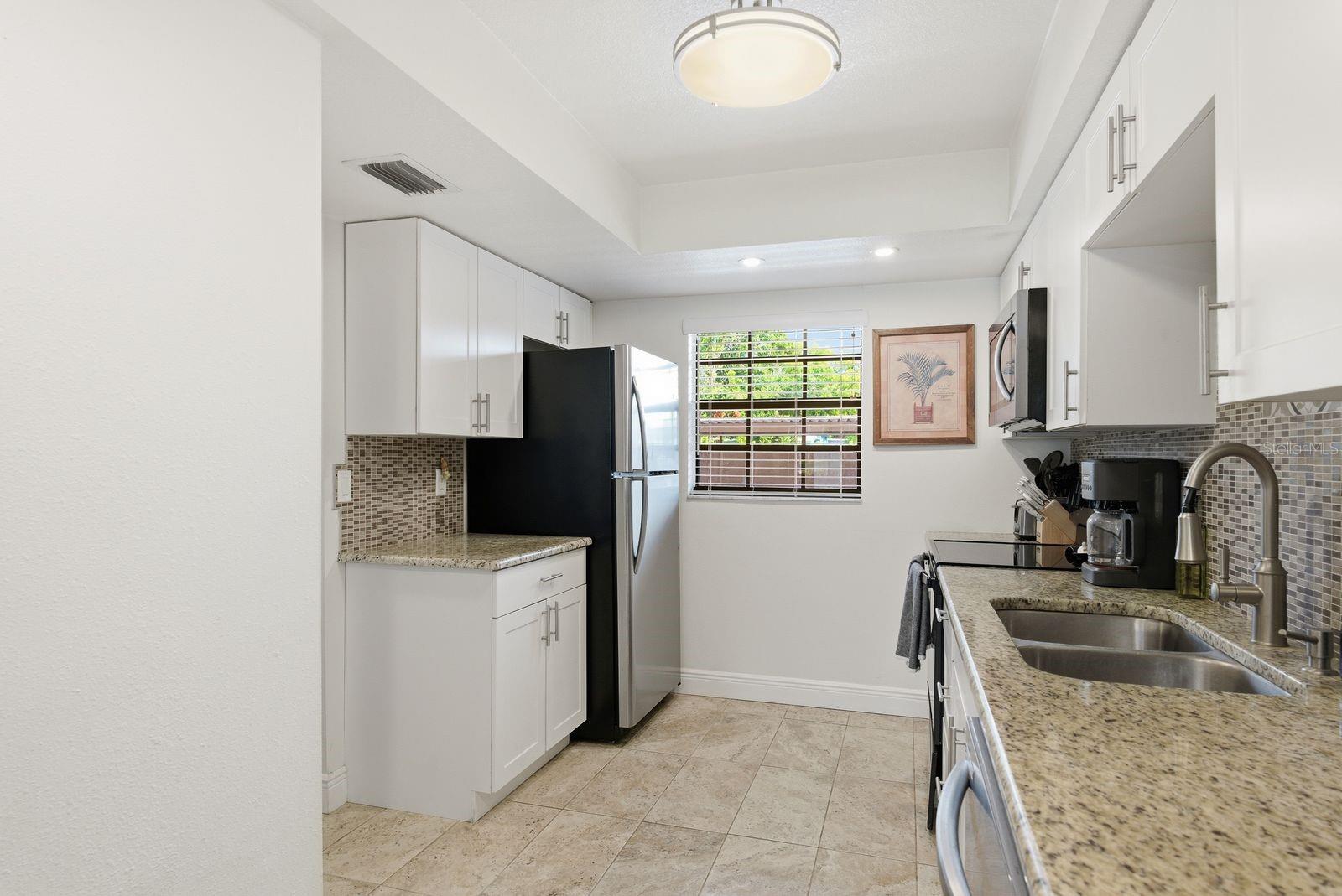 1750 BELLEAIR FOREST DR #C7, BELLEAIR, FL, 33756