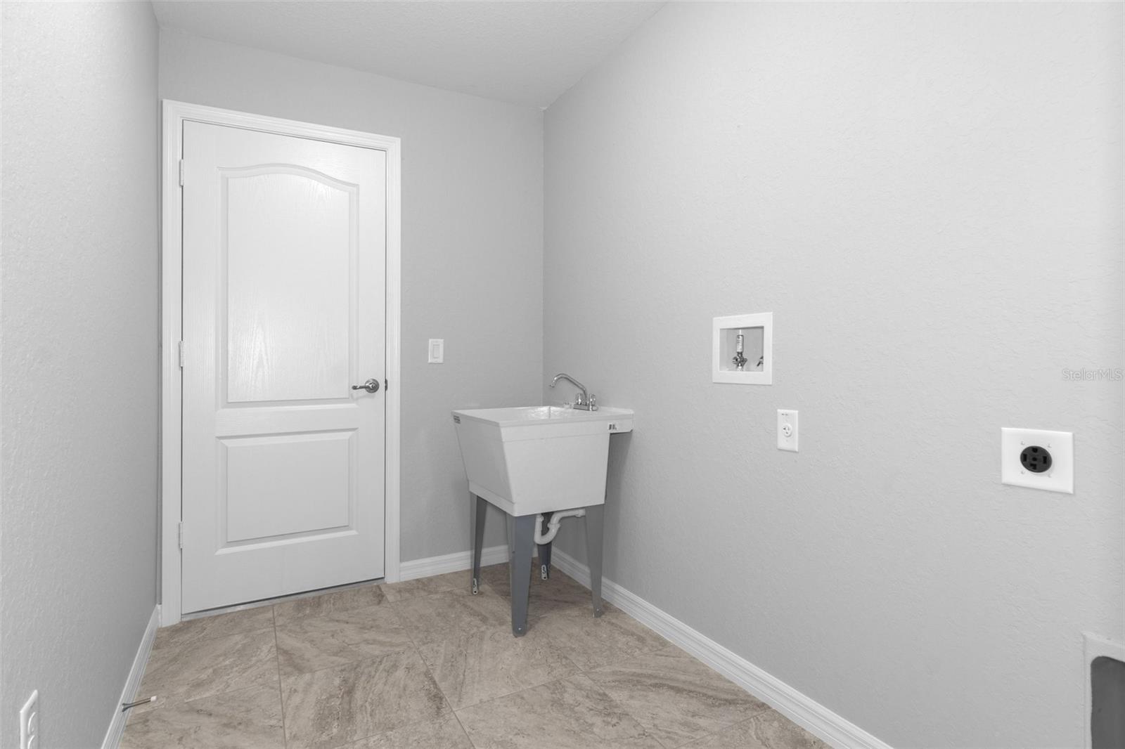 16375 KAKAWI RD, BROOKSVILLE, FL, 34614