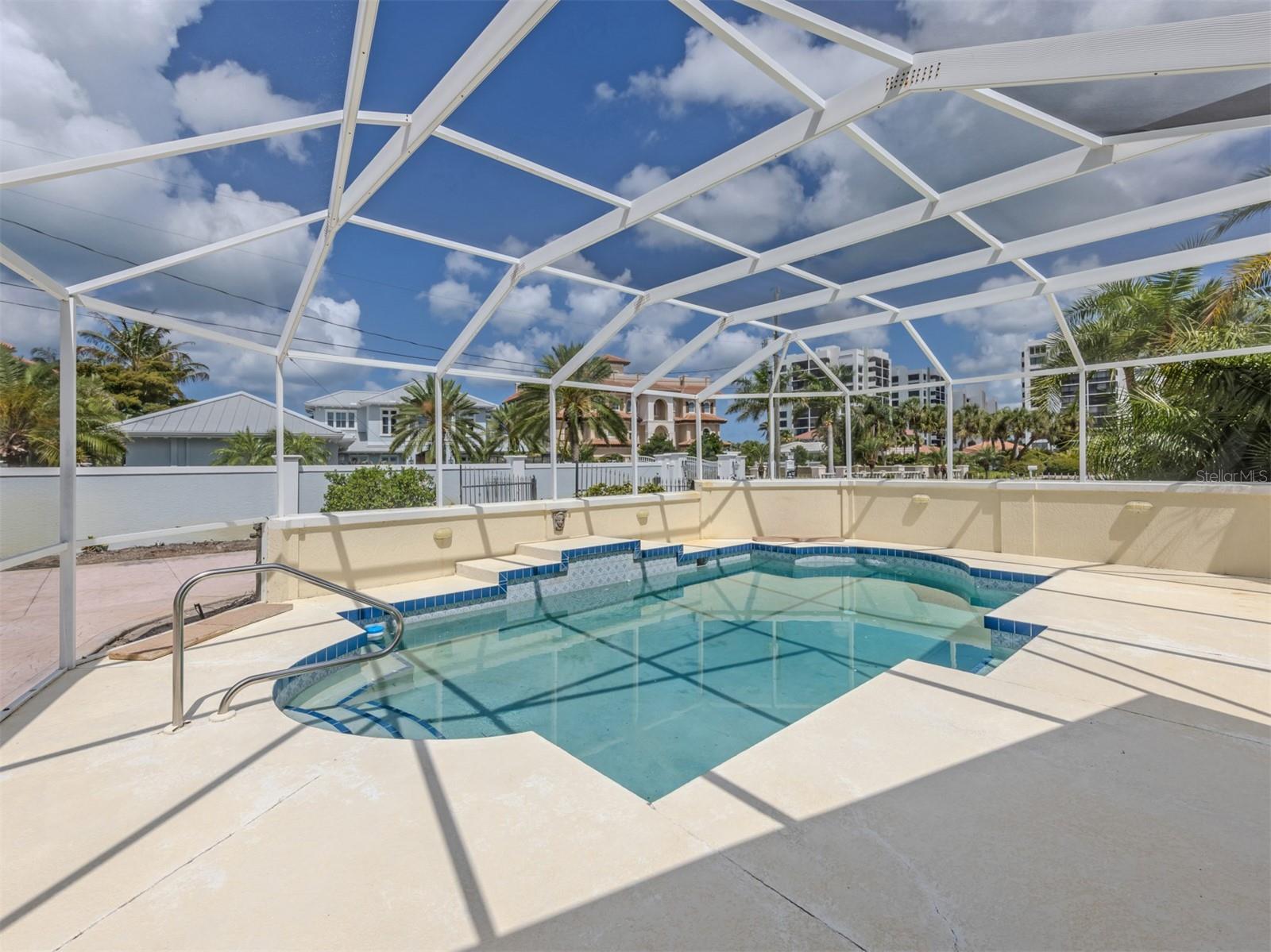 24 GULF MANOR DR, VENICE, FL, 34285