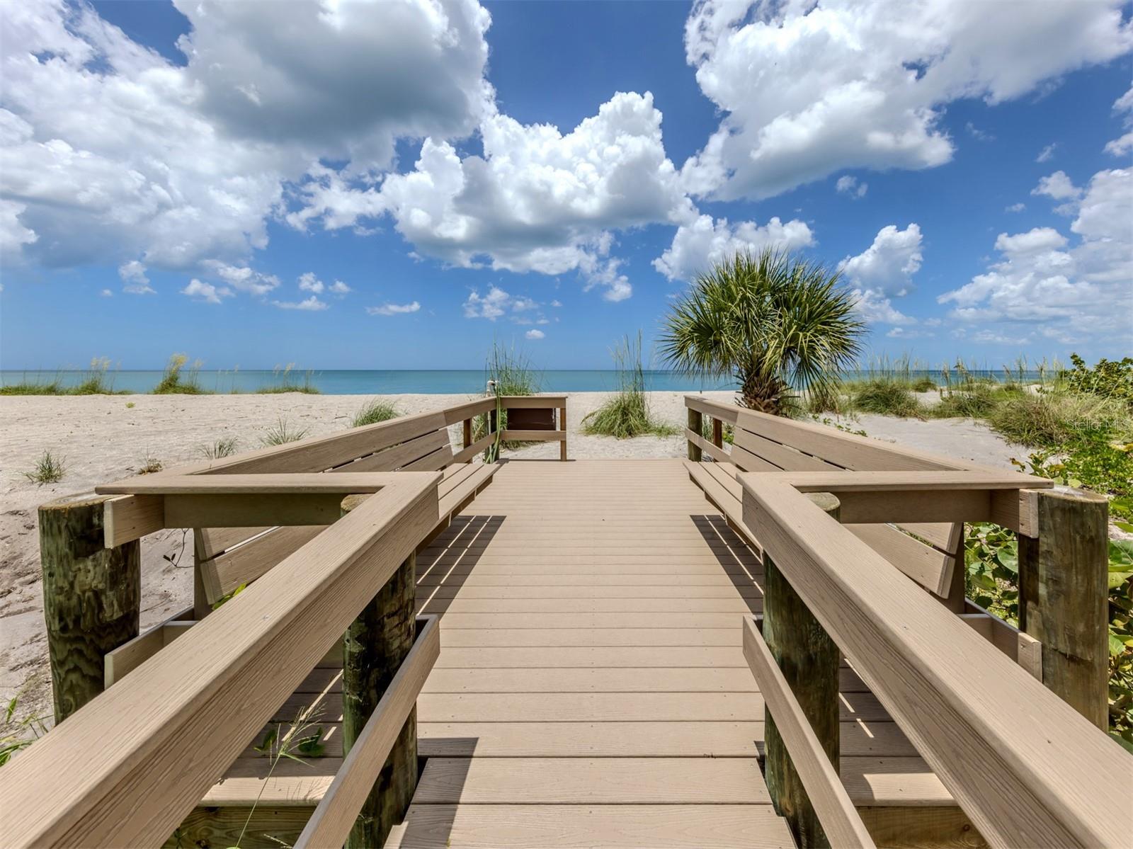 24 GULF MANOR DR, VENICE, FL, 34285
