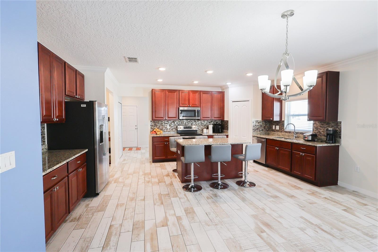 2389 ROCK DR, KISSIMMEE, FL, 34759