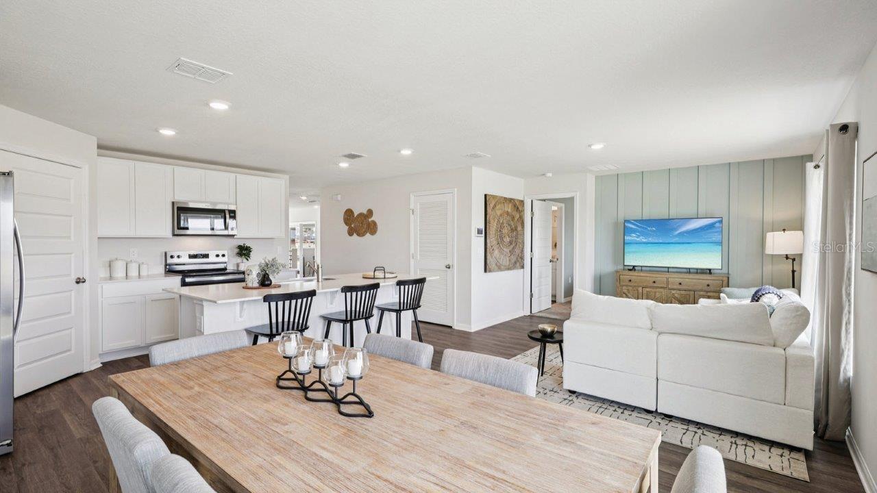 746 GREENWAY BLVD, LAKE WALES, FL, 33859