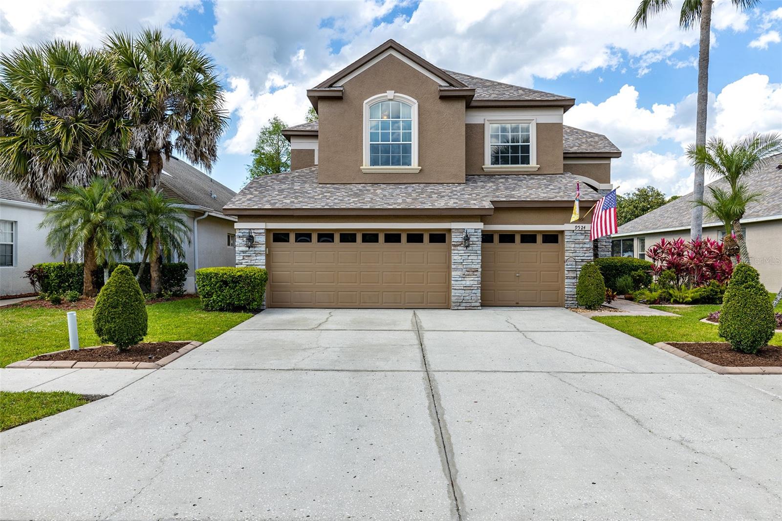 9524 GREENPOINTE DR, TAMPA, FL, 33626
