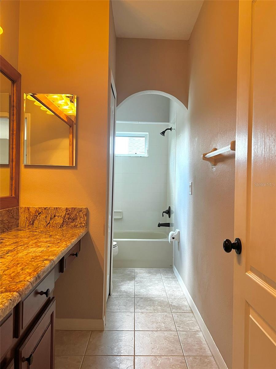 9524 GREENPOINTE DR, TAMPA, FL, 33626