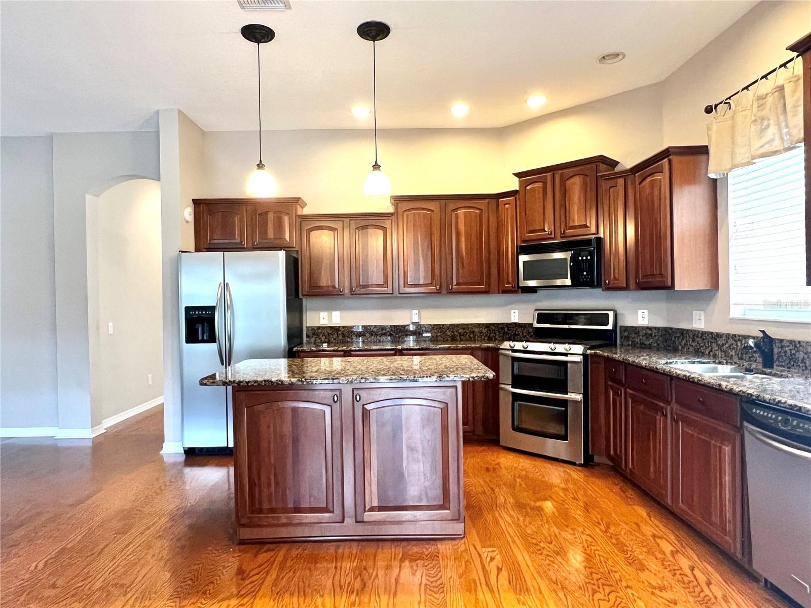 9524 GREENPOINTE DR, TAMPA, FL, 33626