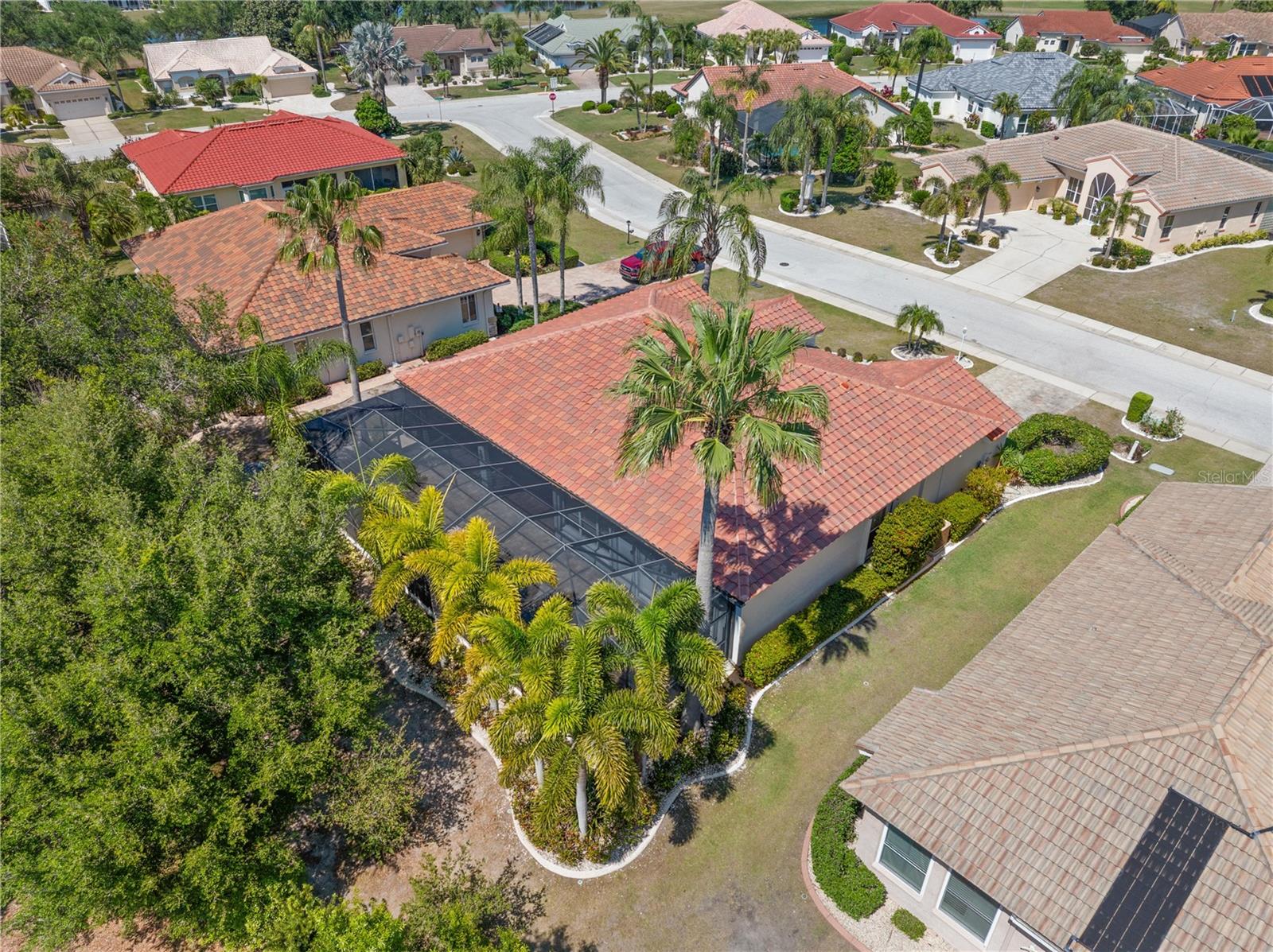 1305 CRYSTAL GREENS DR, SUN CITY CENTER, FL, 33573