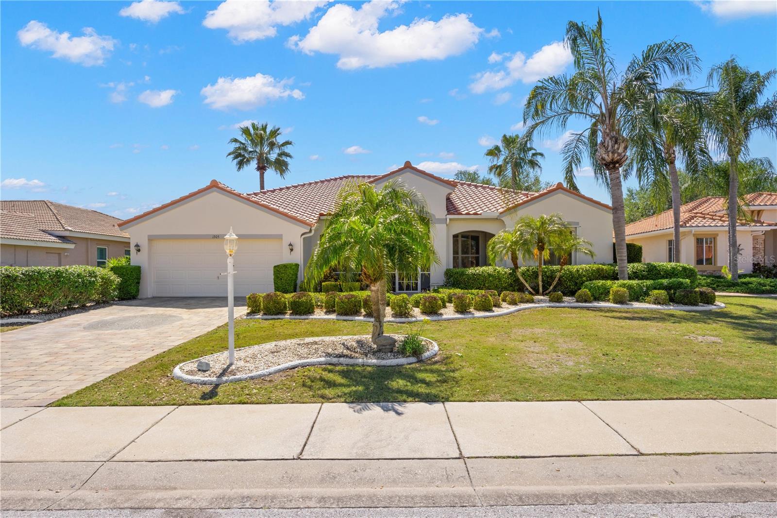1305 CRYSTAL GREENS DR, SUN CITY CENTER, FL, 33573