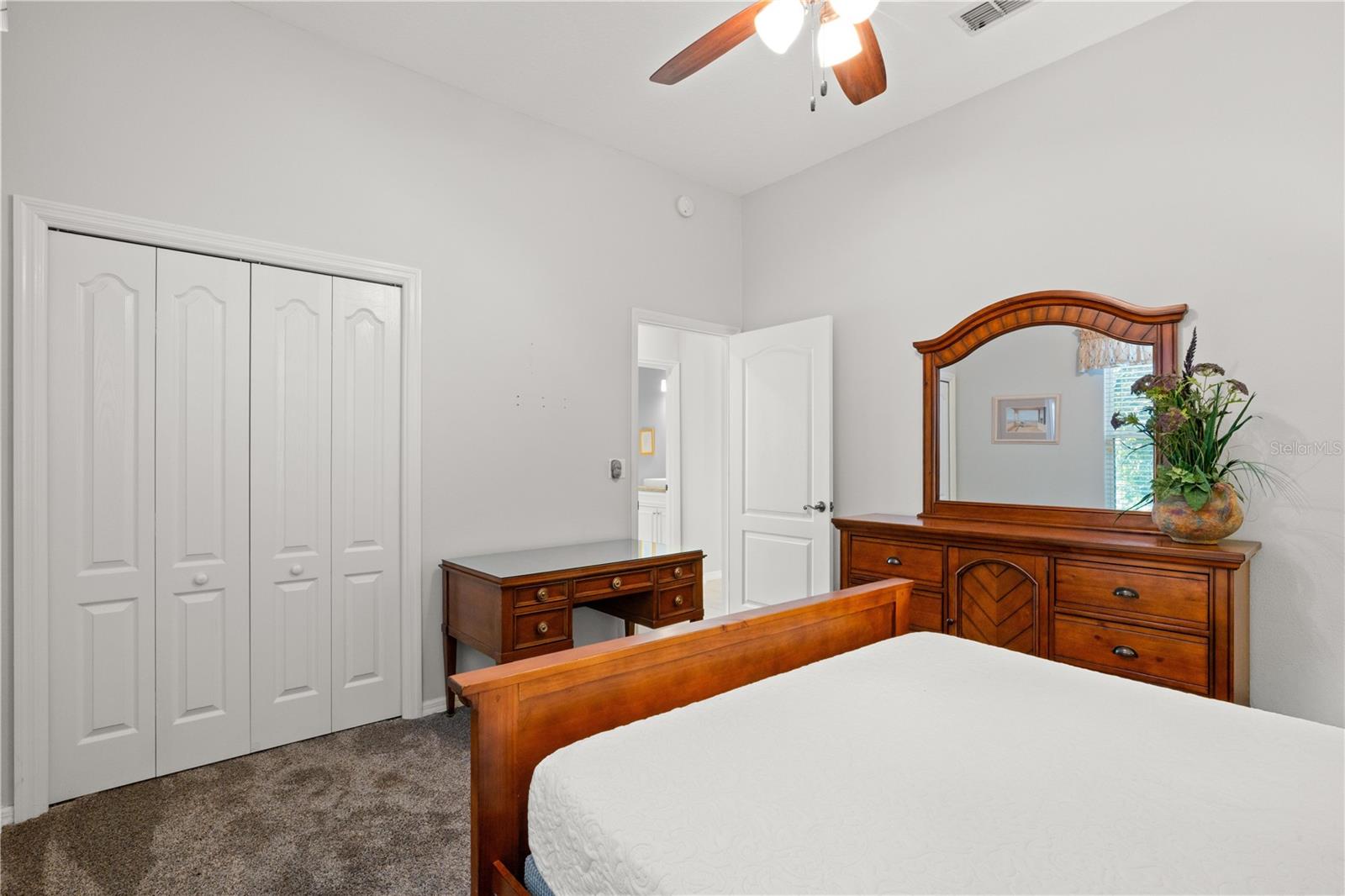 1305 CRYSTAL GREENS DR, SUN CITY CENTER, FL, 33573