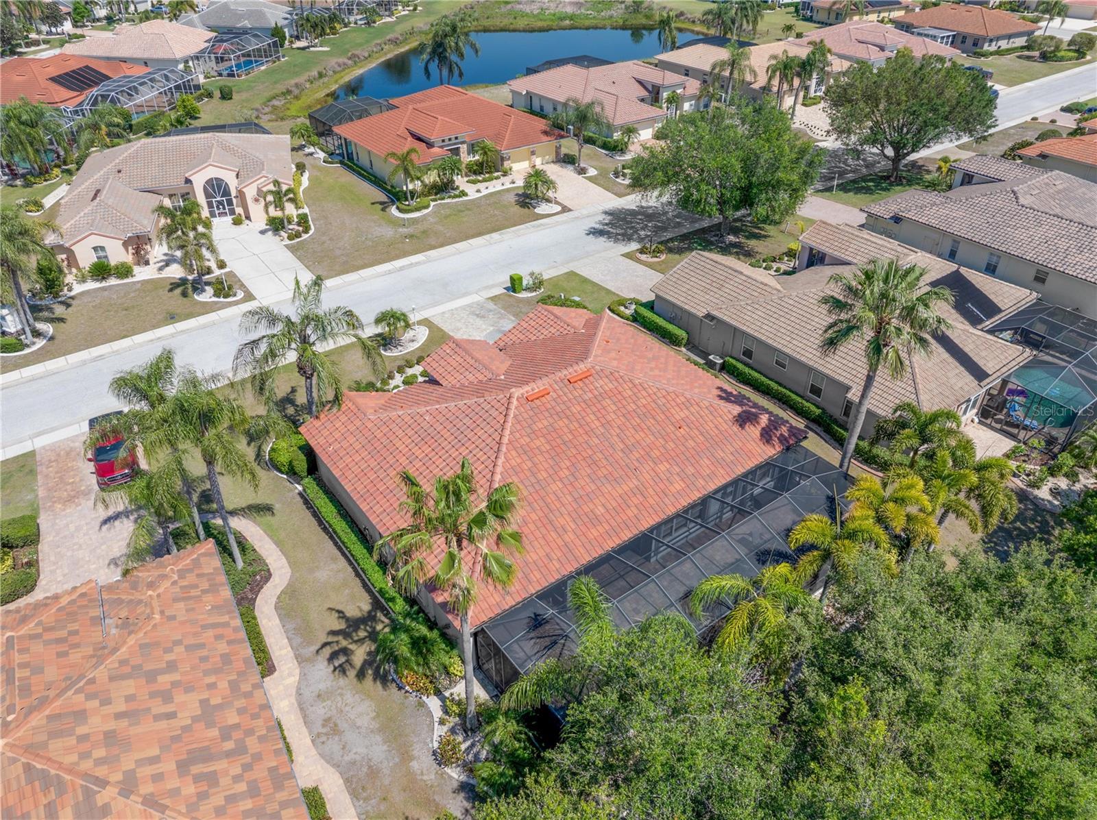 1305 CRYSTAL GREENS DR, SUN CITY CENTER, FL, 33573