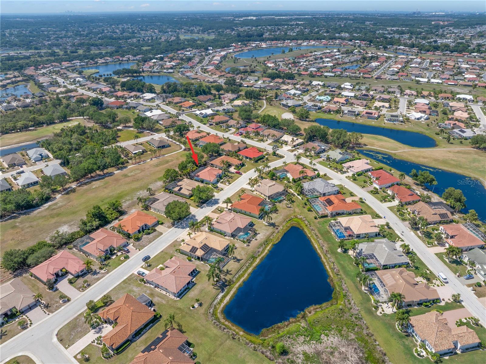 1305 CRYSTAL GREENS DR, SUN CITY CENTER, FL, 33573