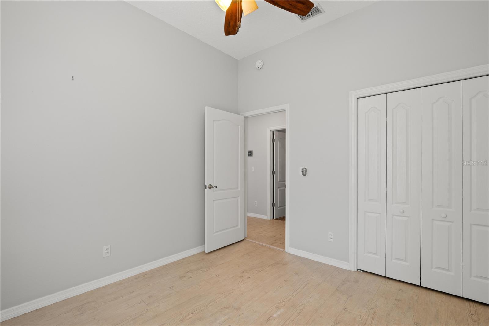 1305 CRYSTAL GREENS DR, SUN CITY CENTER, FL, 33573