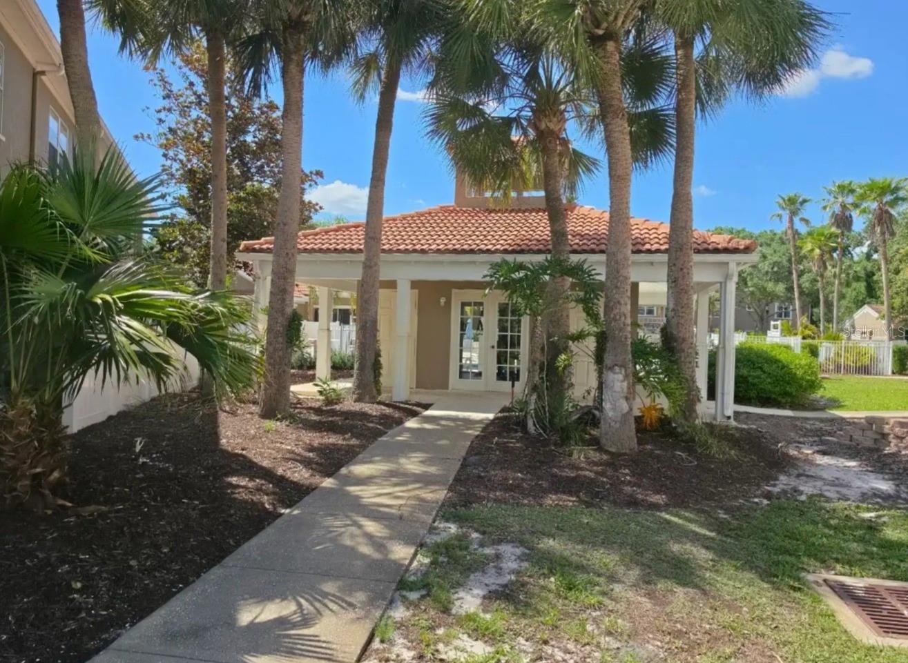 15215 AMBERLY DR #907, TAMPA, FL, 33647