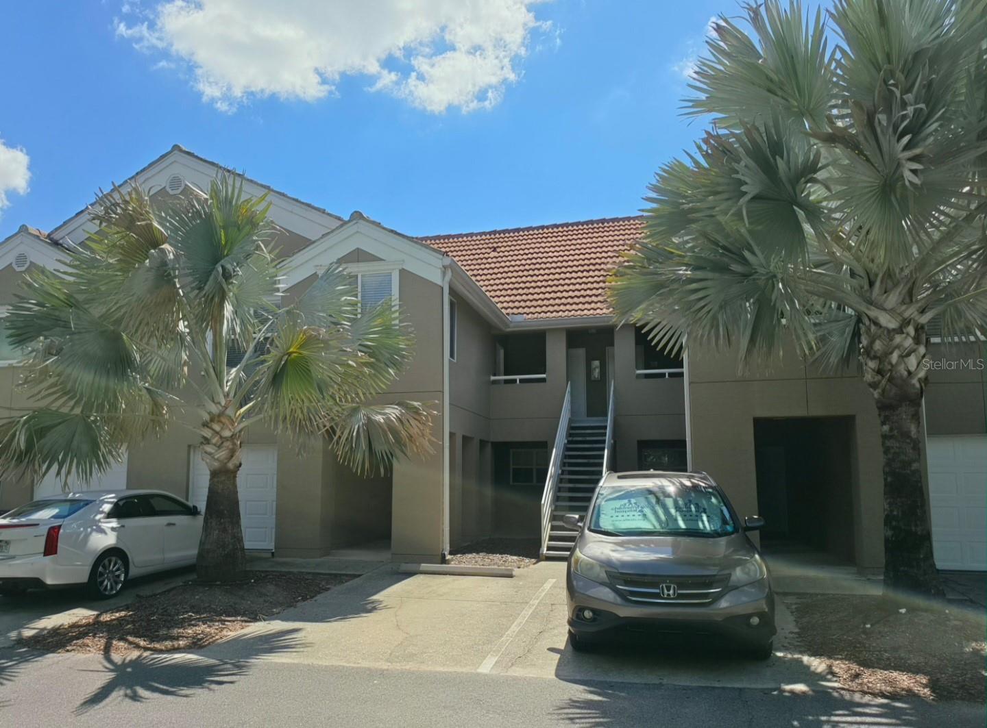 15215 AMBERLY DR #907, TAMPA, FL, 33647