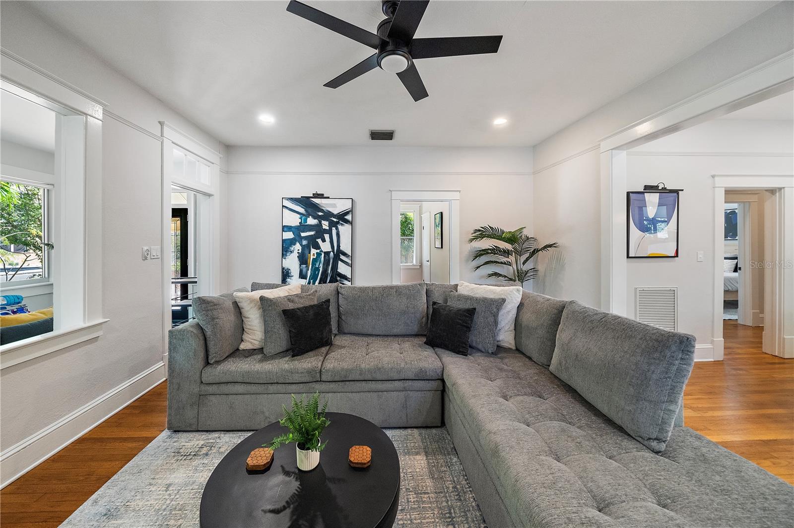 320 OHIO PL, SARASOTA, FL, 34236