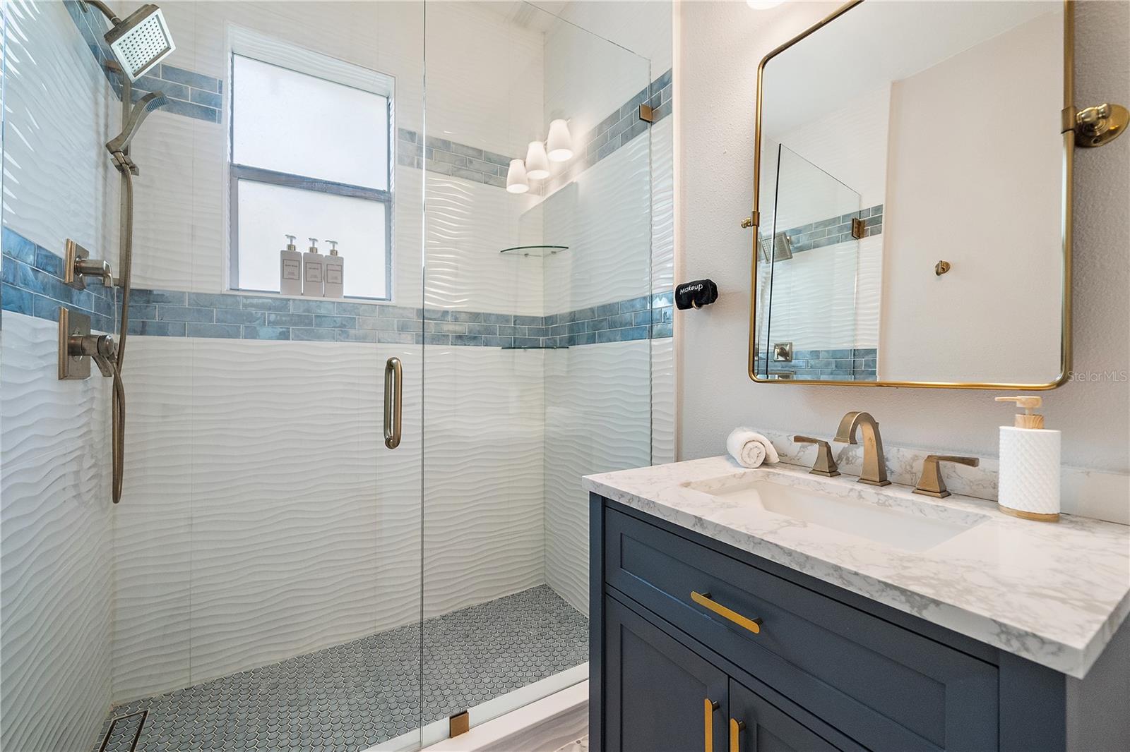 320 OHIO PL, SARASOTA, FL, 34236