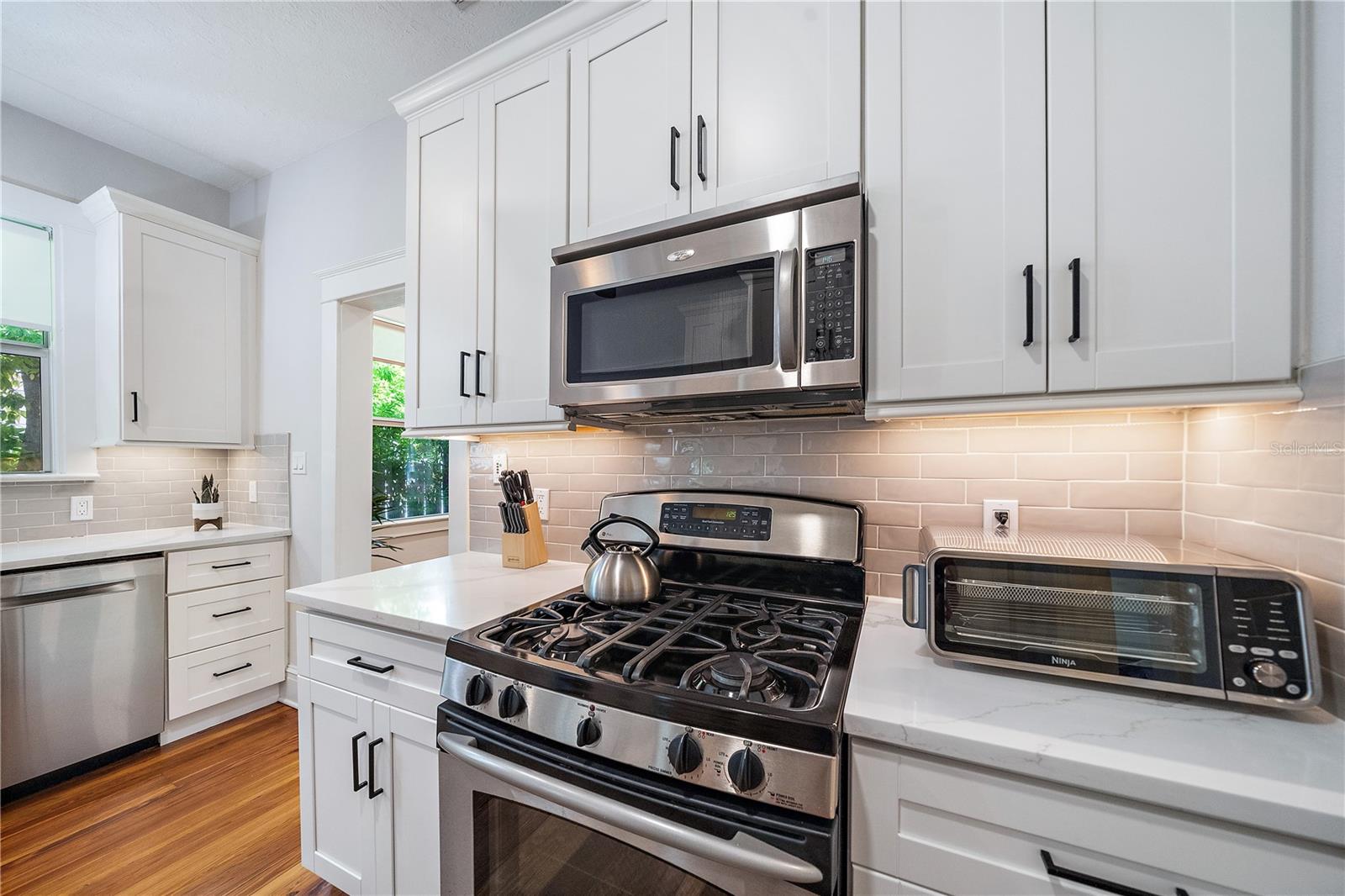 320 OHIO PL, SARASOTA, FL, 34236