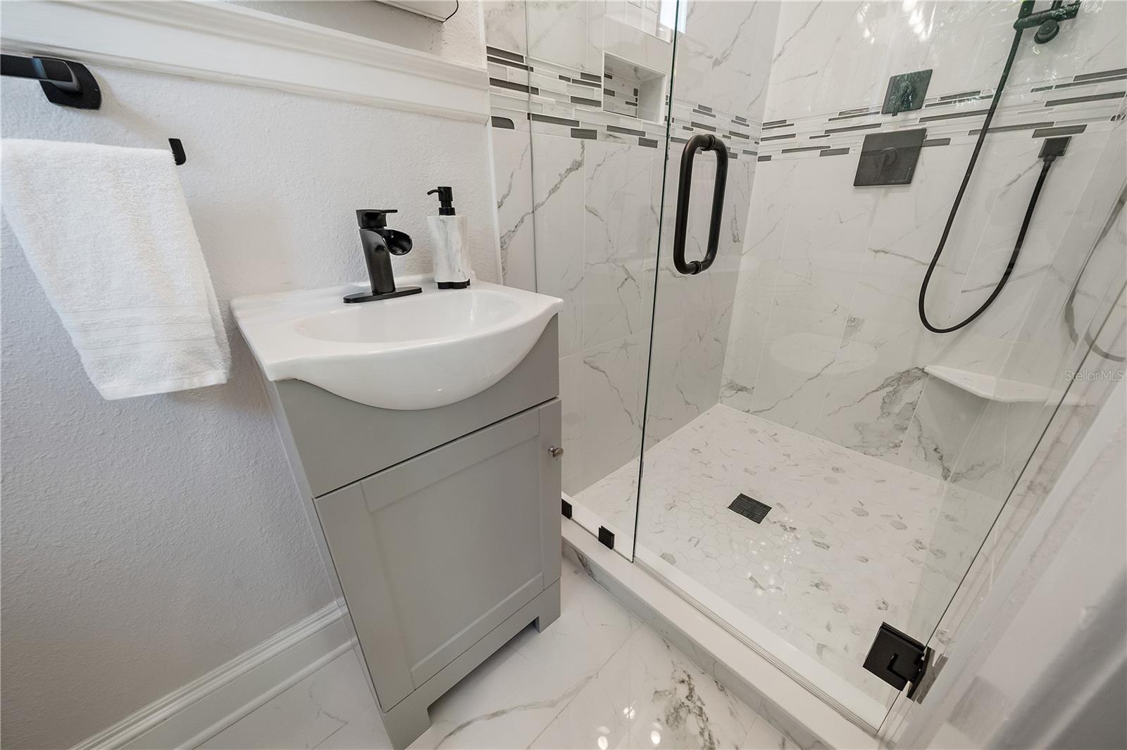 320 OHIO PL, SARASOTA, FL, 34236