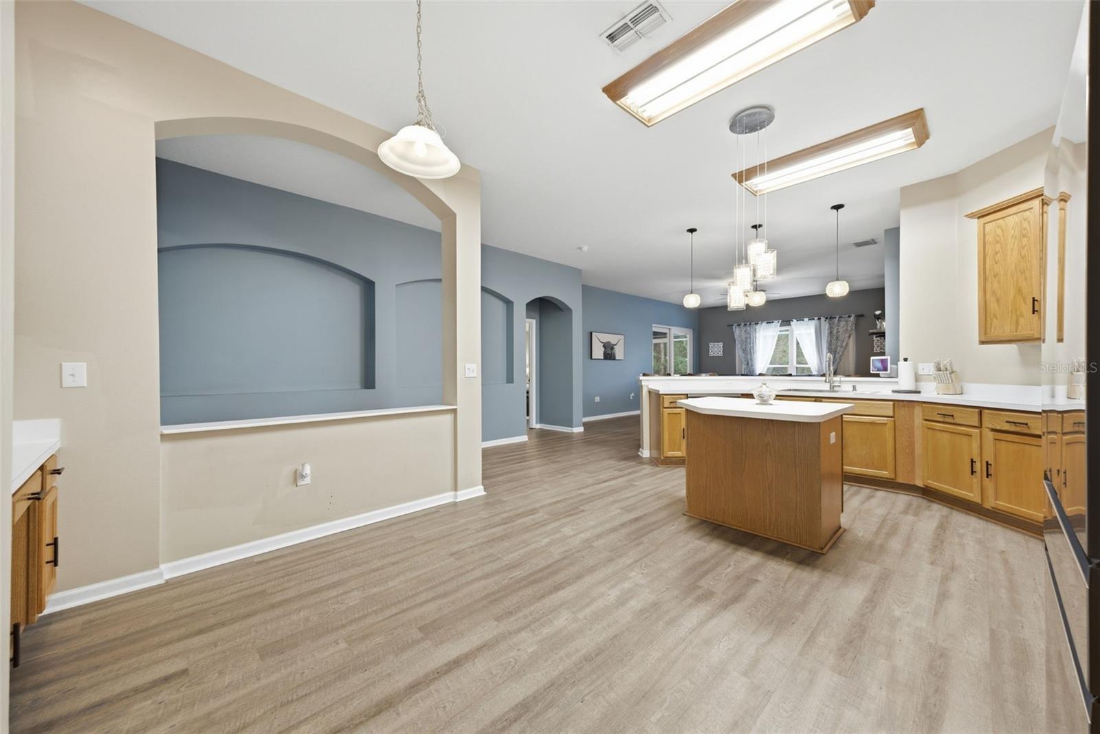 25540 RISEN STAR DR, WESLEY CHAPEL, FL, 33544