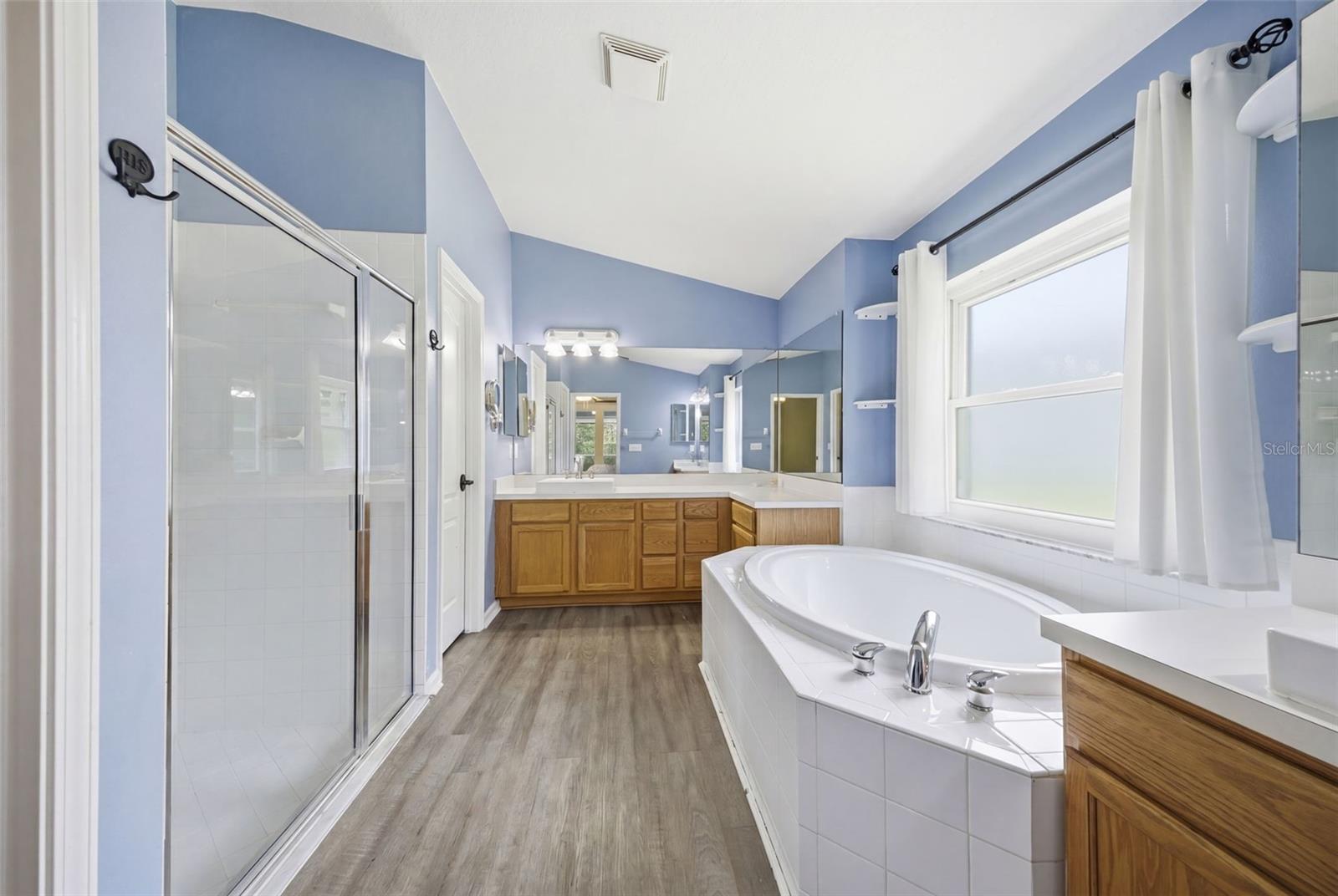 25540 RISEN STAR DR, WESLEY CHAPEL, FL, 33544