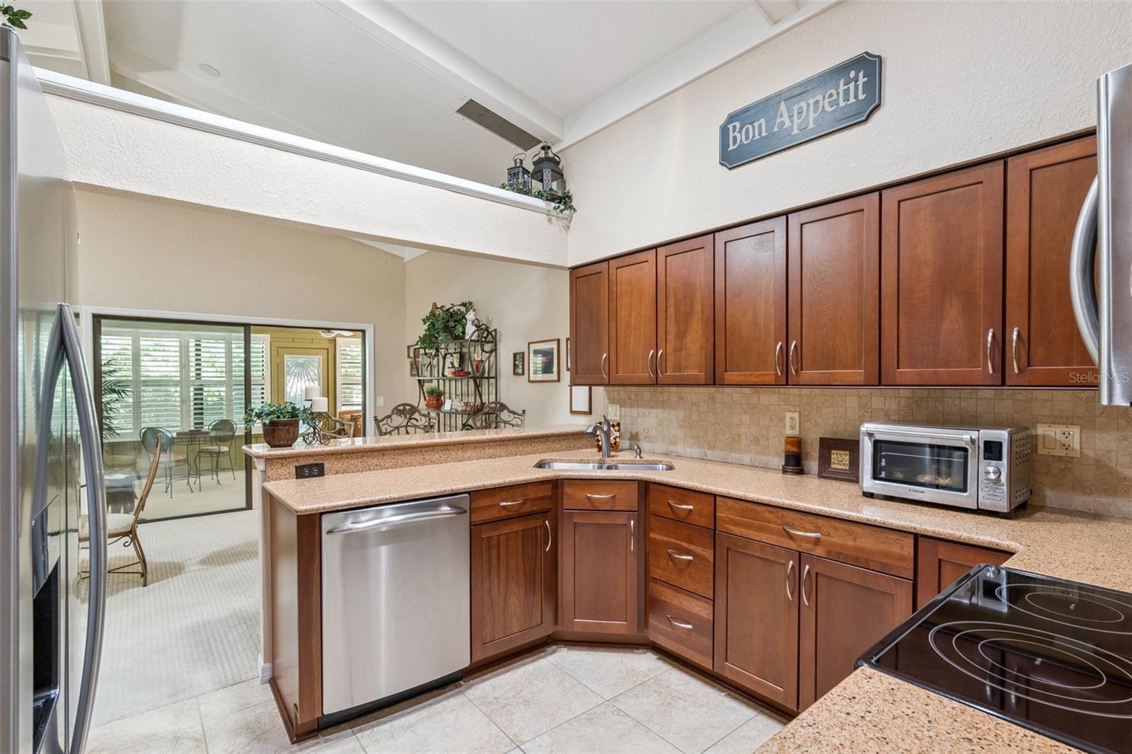 1748 LAKE MARION DR, APOPKA, FL, 32712