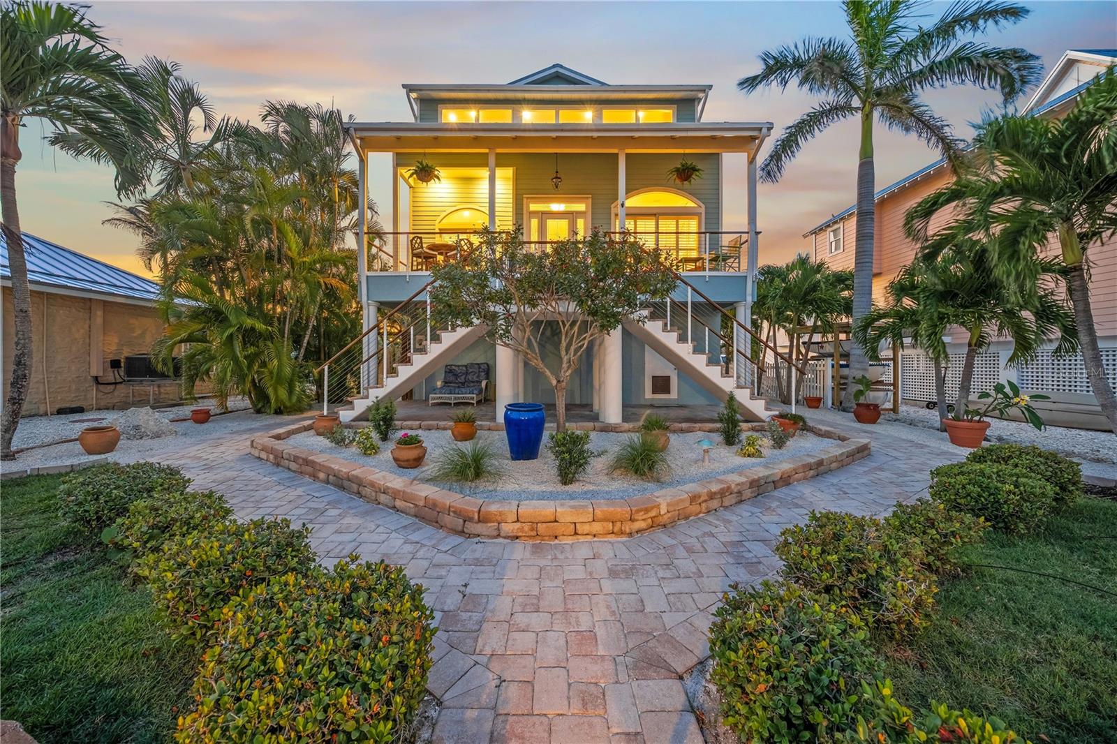 791 BROADWAY ST, LONGBOAT KEY, FL, 34228