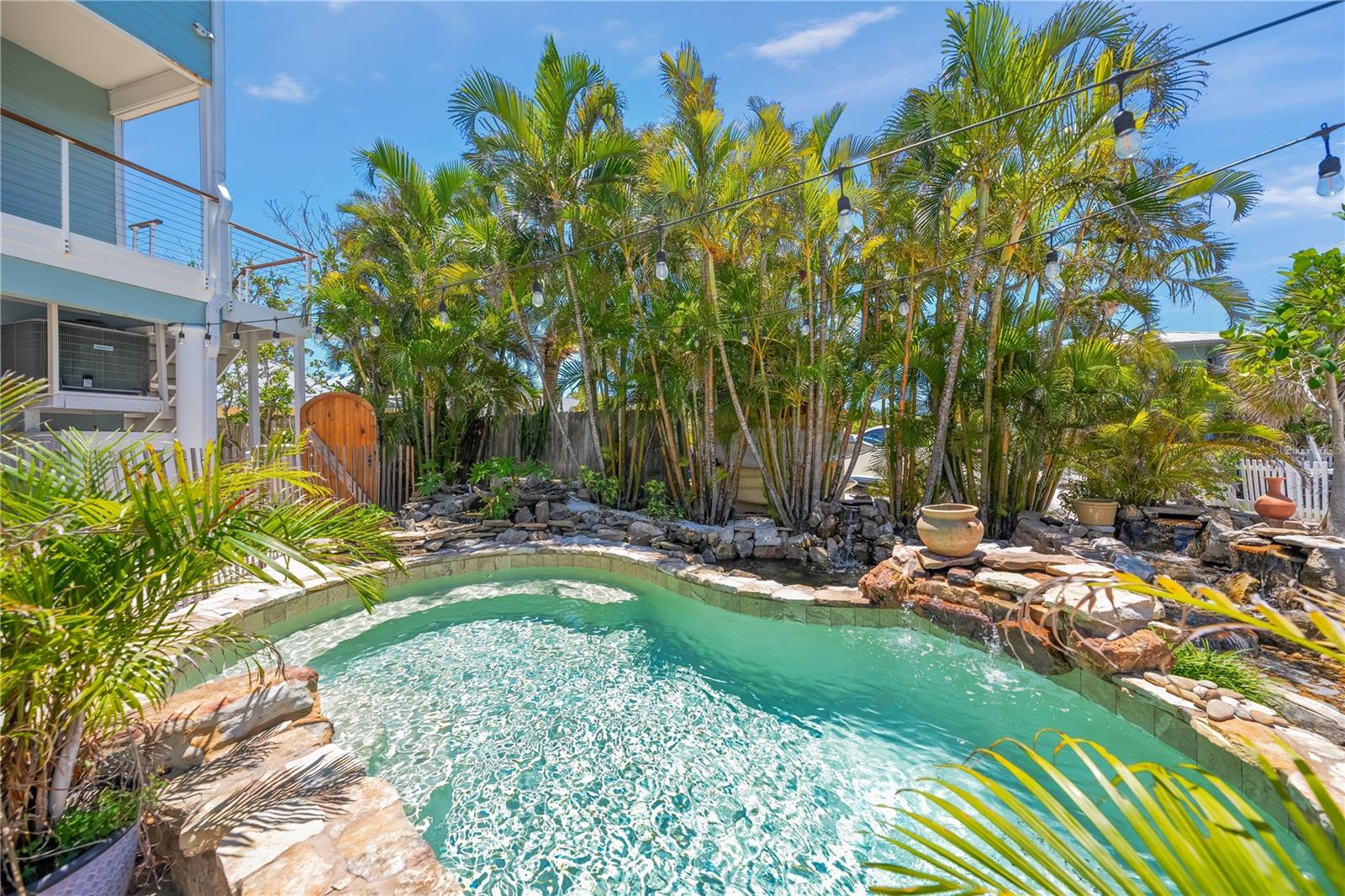 791 BROADWAY ST, LONGBOAT KEY, FL, 34228