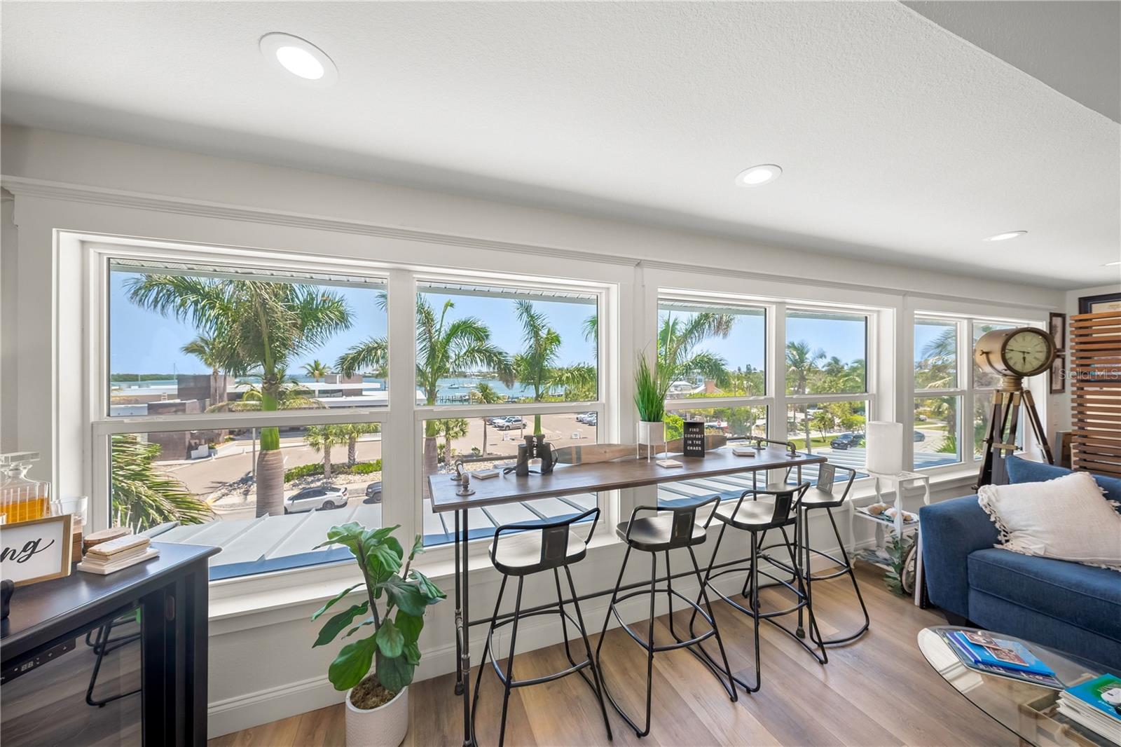 791 BROADWAY ST, LONGBOAT KEY, FL, 34228