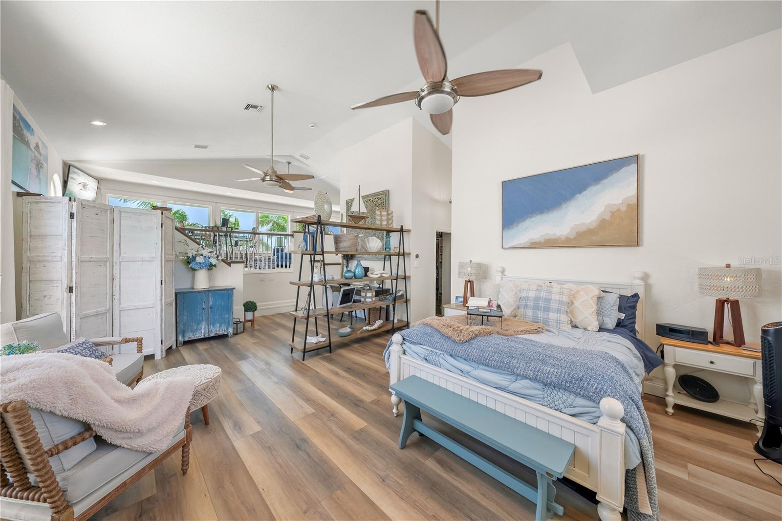 791 BROADWAY ST, LONGBOAT KEY, FL, 34228