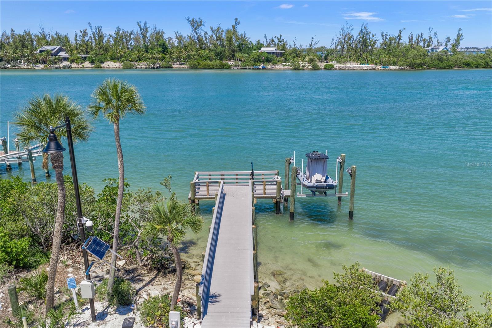 791 BROADWAY ST, LONGBOAT KEY, FL, 34228