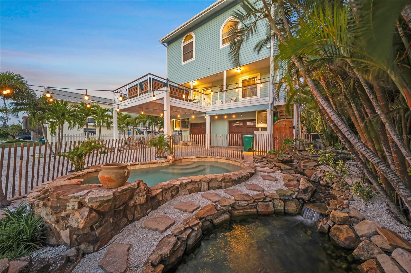 791 BROADWAY ST, LONGBOAT KEY, FL, 34228