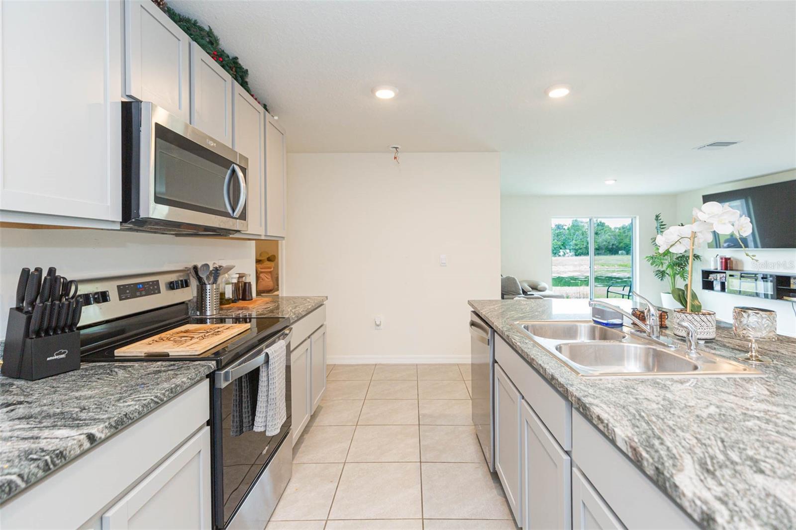 36703 SPANISH ROSE DR, DADE CITY, FL, 33525