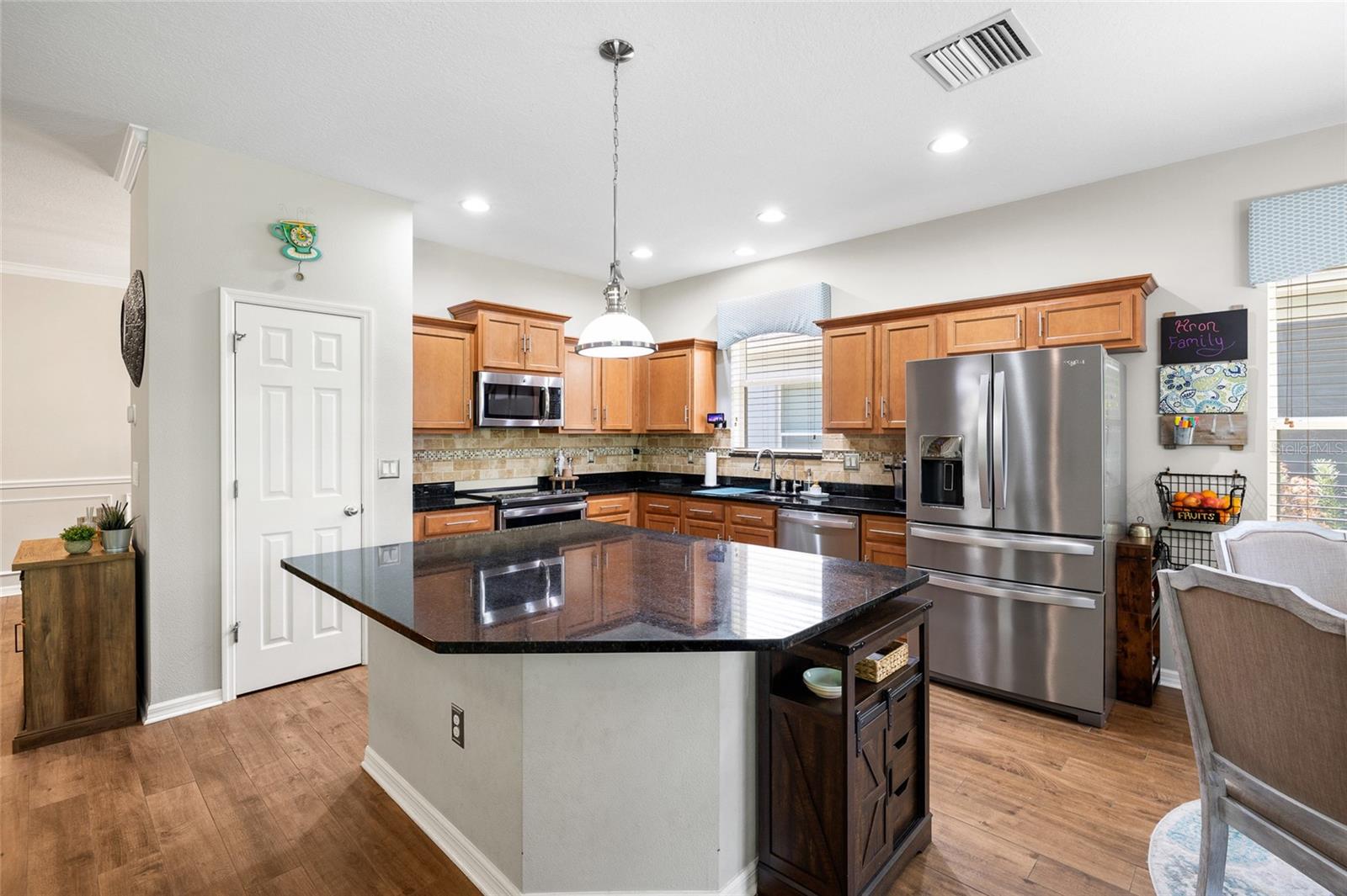 15841 STARLING WATER DR, LITHIA, FL, 33547
