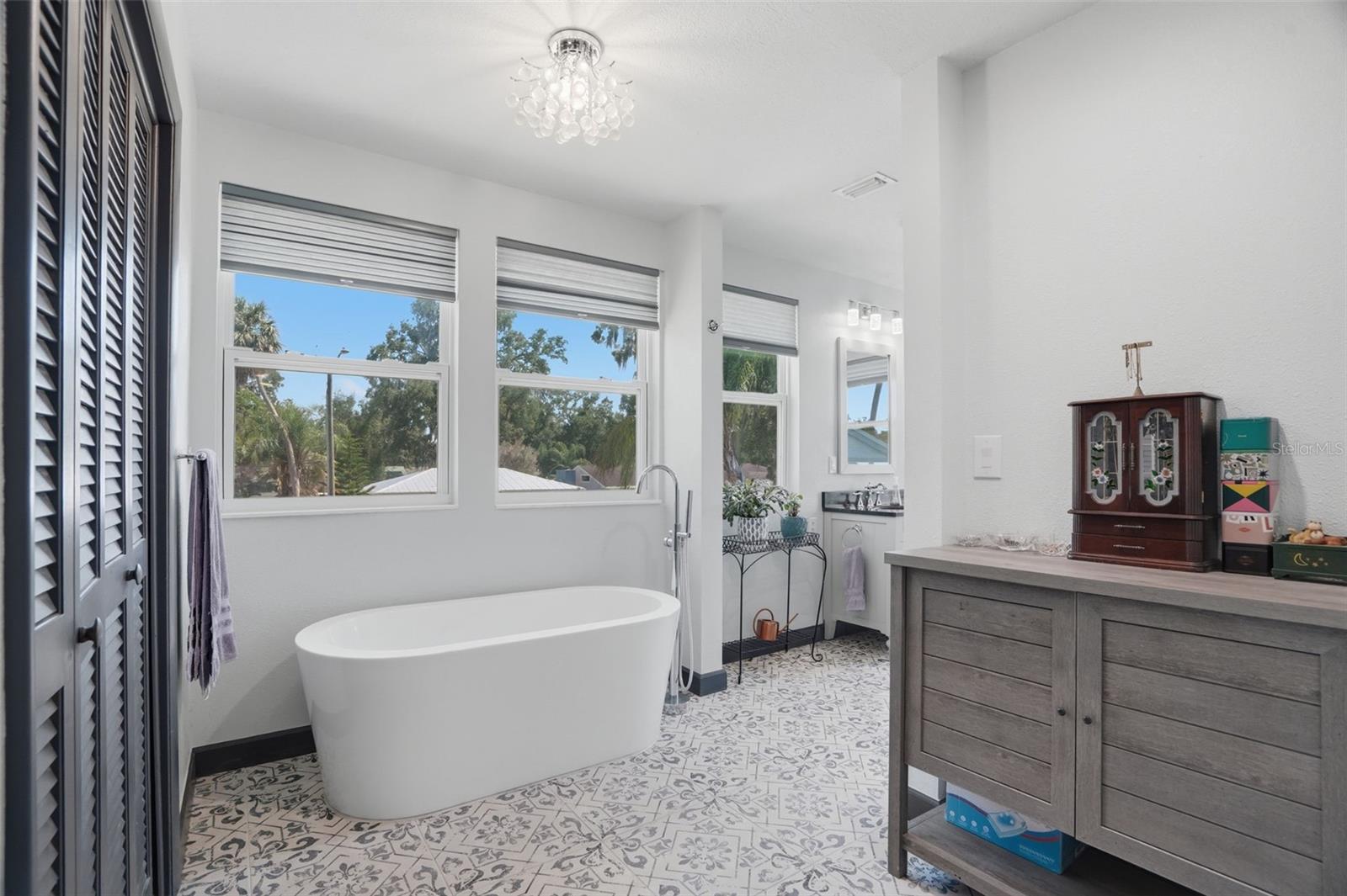 5539 DELAWARE AVE, NEW PORT RICHEY, FL, 34652