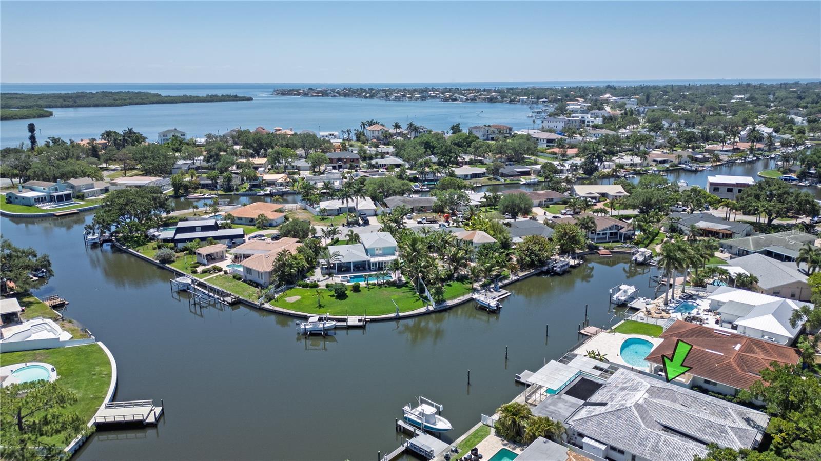 1880 TANGLEWOOD DR NE, ST PETERSBURG, FL, 33702