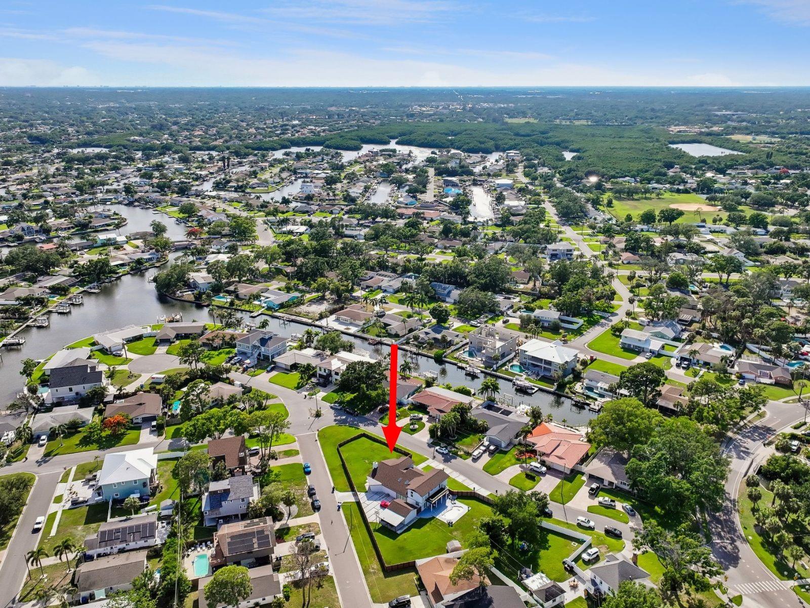 5201 HUNTINGTON ST NE, ST PETERSBURG, FL, 33703