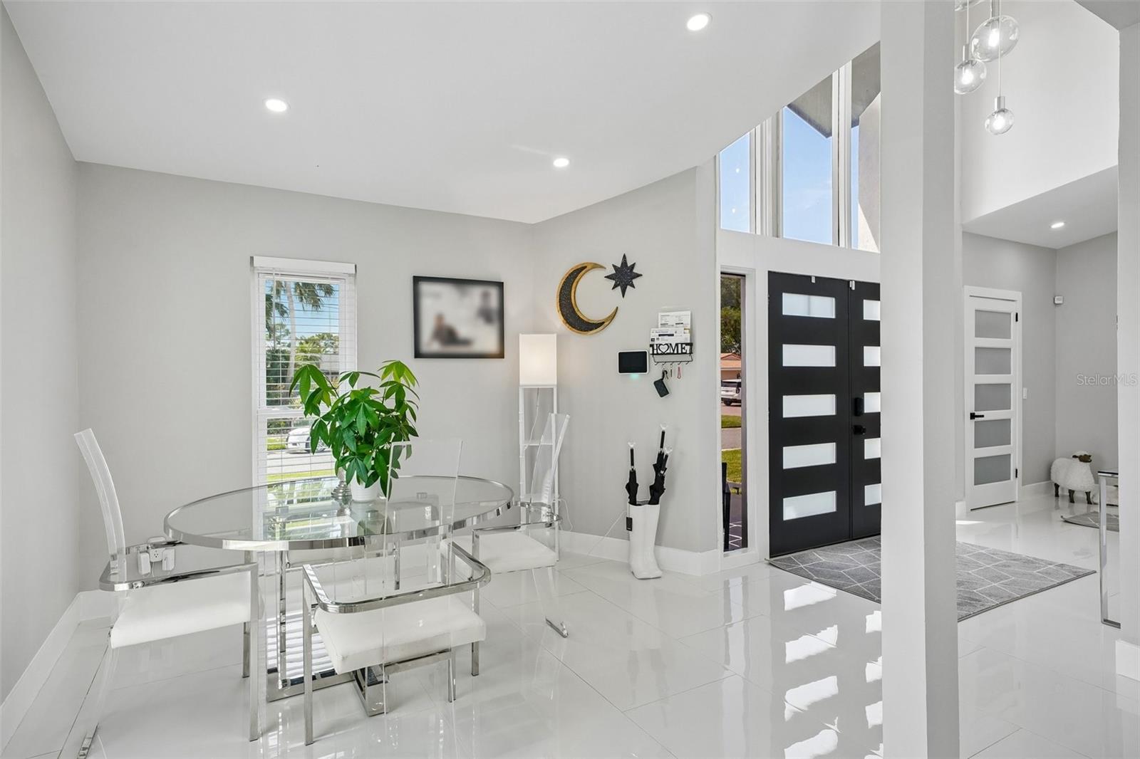 5201 HUNTINGTON ST NE, ST PETERSBURG, FL, 33703