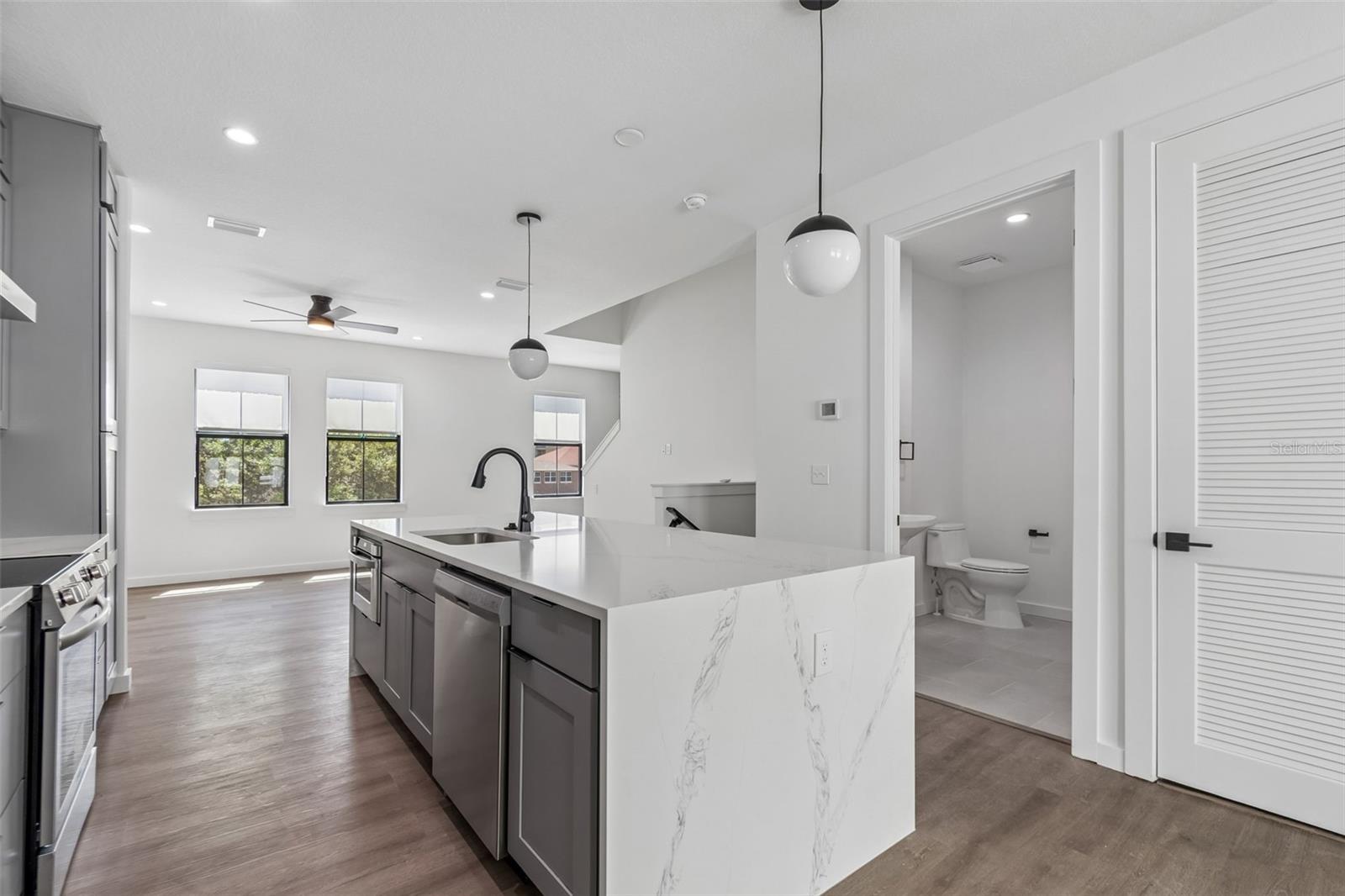 1218 E KAY ST #14, TAMPA, FL, 33602