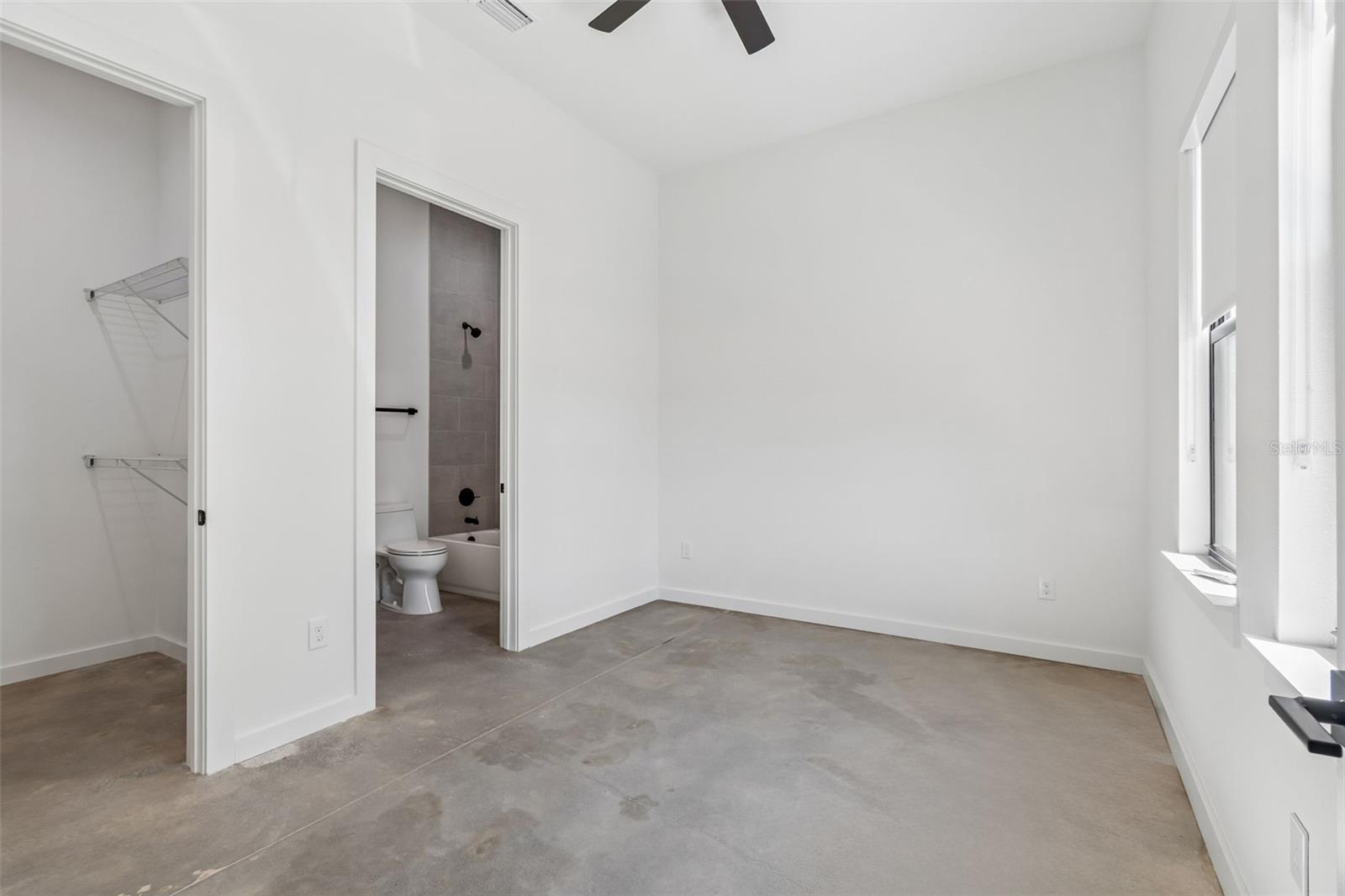 1218 E KAY ST #14, TAMPA, FL, 33602