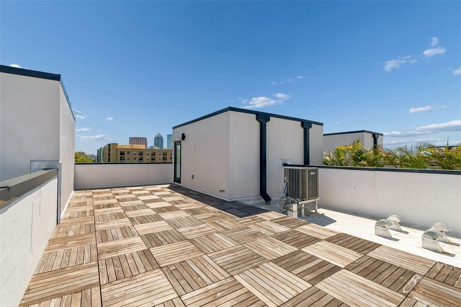 1218 E KAY ST #14, TAMPA, FL, 33602