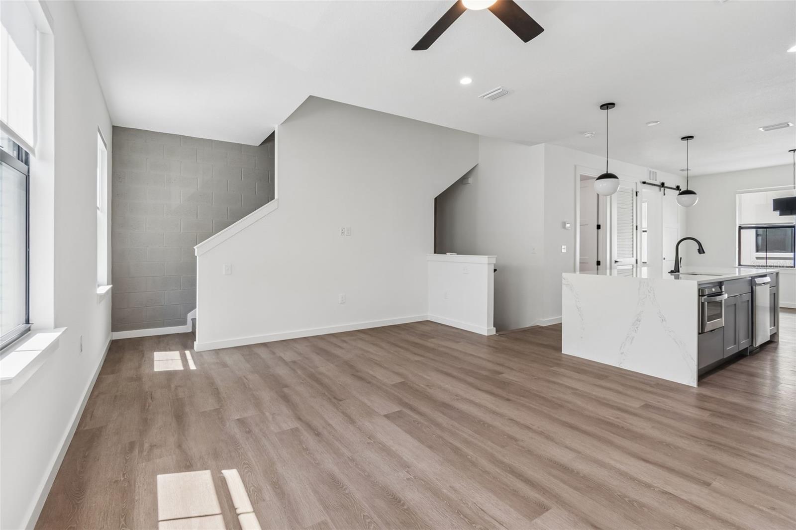 1218 E KAY ST #14, TAMPA, FL, 33602