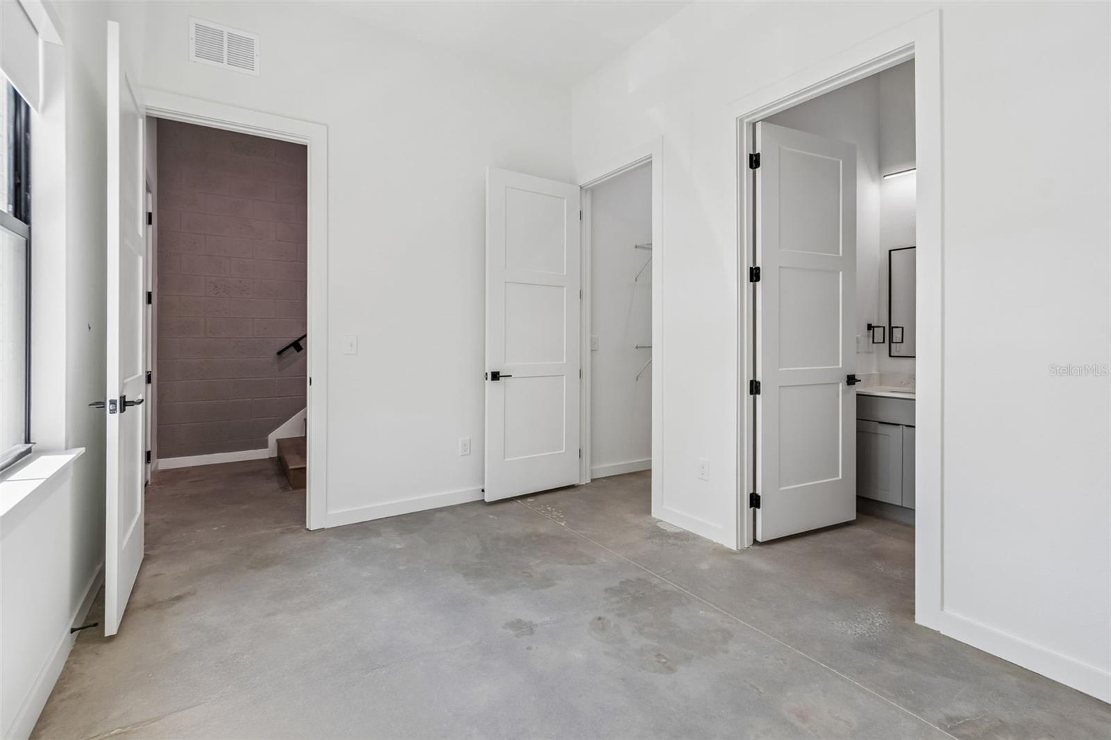 1218 E KAY ST #14, TAMPA, FL, 33602