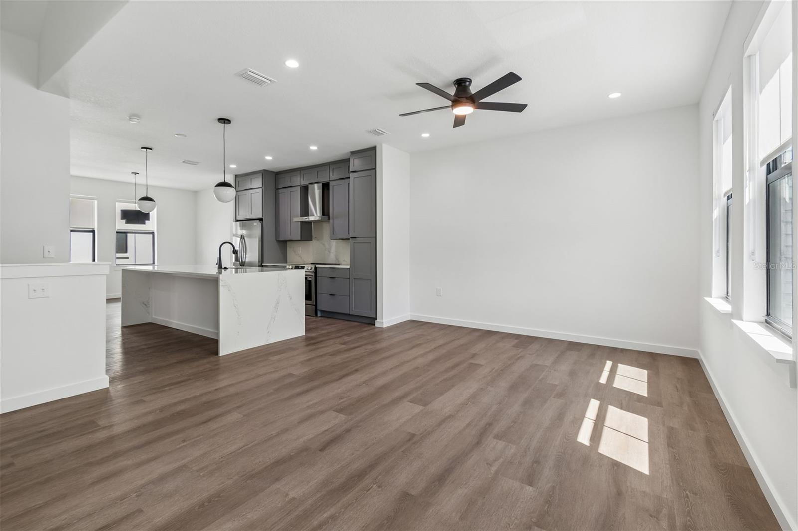 1218 E KAY ST #14, TAMPA, FL, 33602