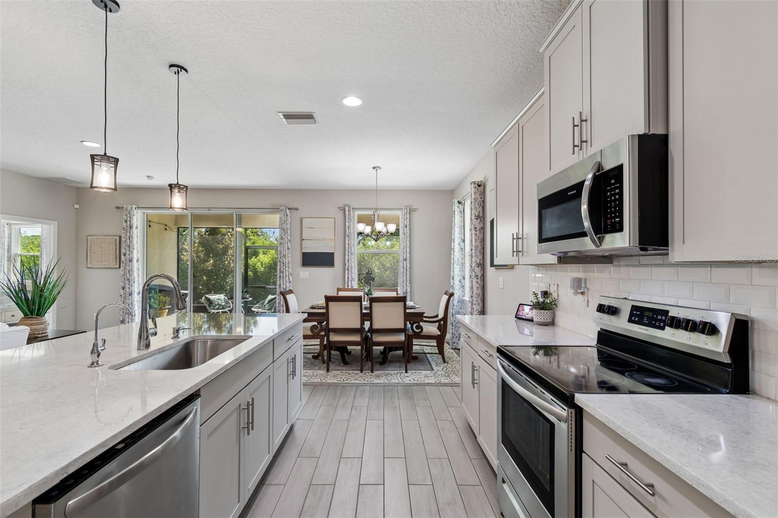 12507 CANDLEBERRY CIR, TAMPA, FL, 33635