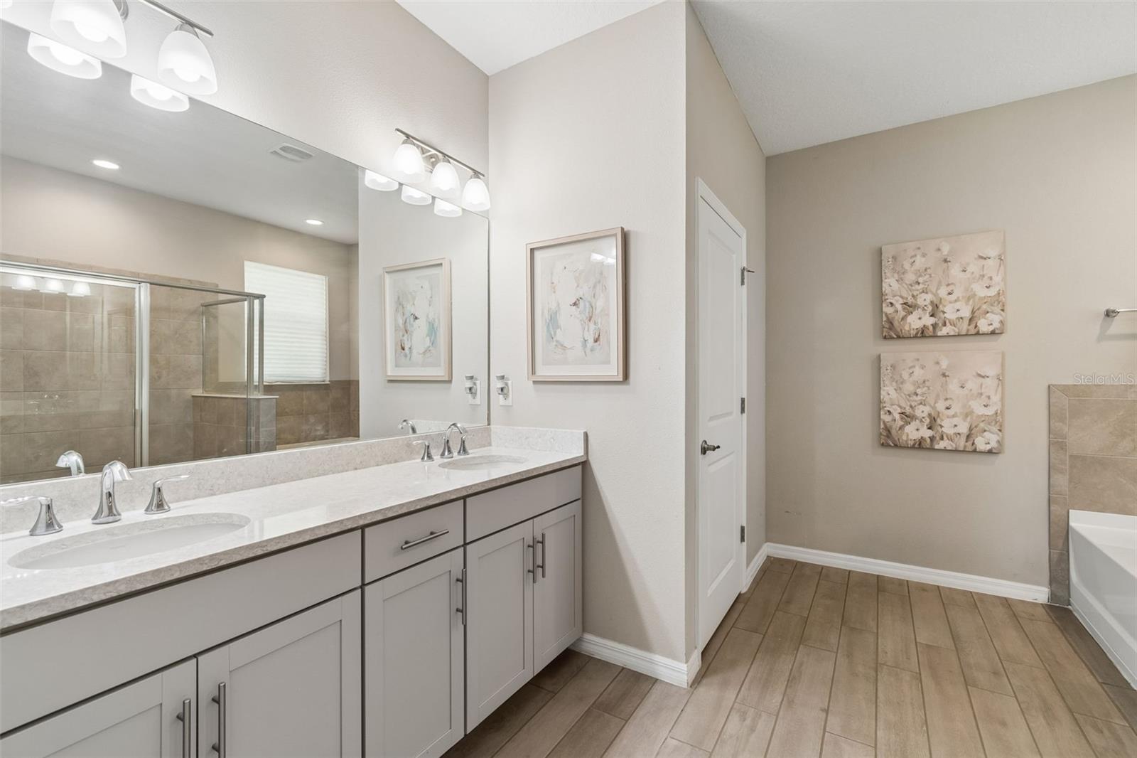 12507 CANDLEBERRY CIR, TAMPA, FL, 33635