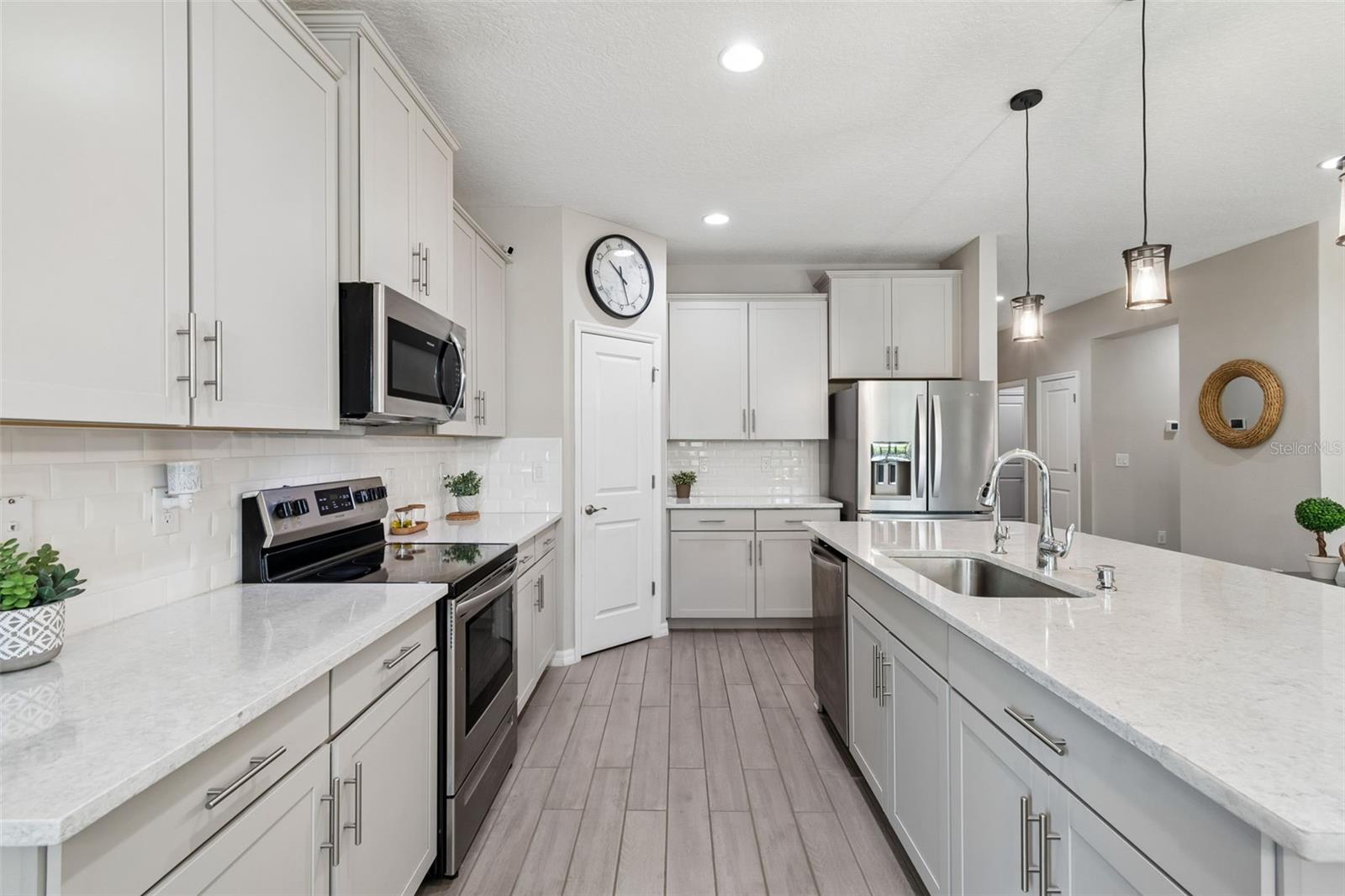 12507 CANDLEBERRY CIR, TAMPA, FL, 33635