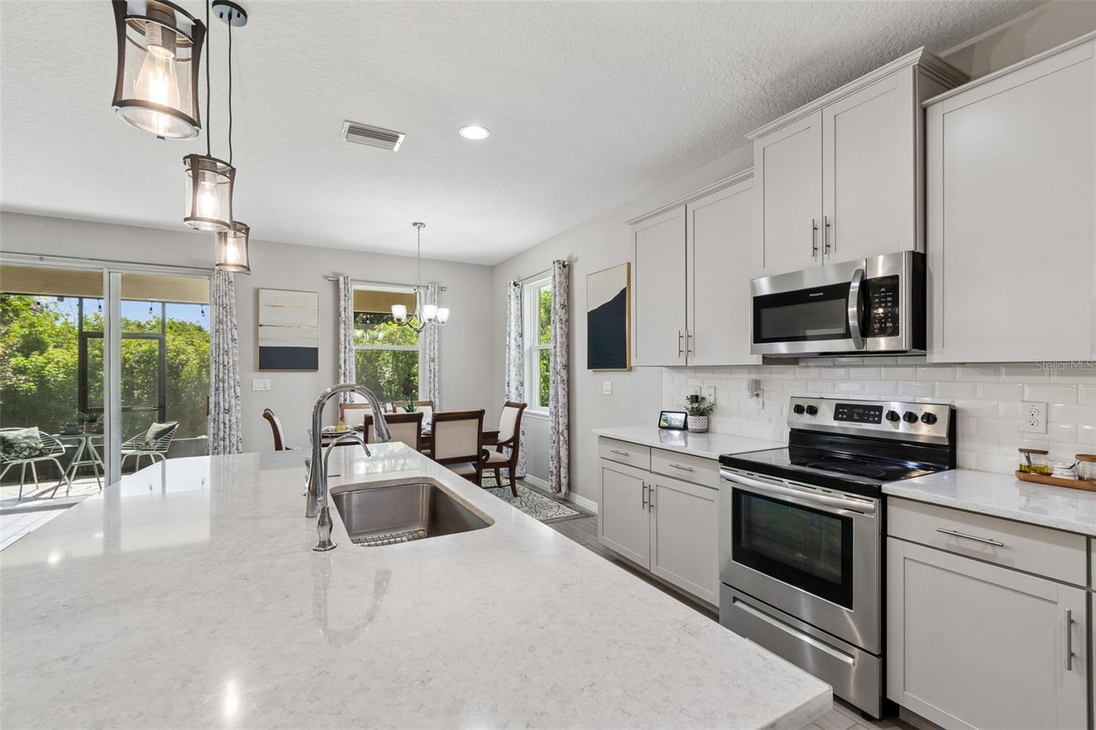 12507 CANDLEBERRY CIR, TAMPA, FL, 33635