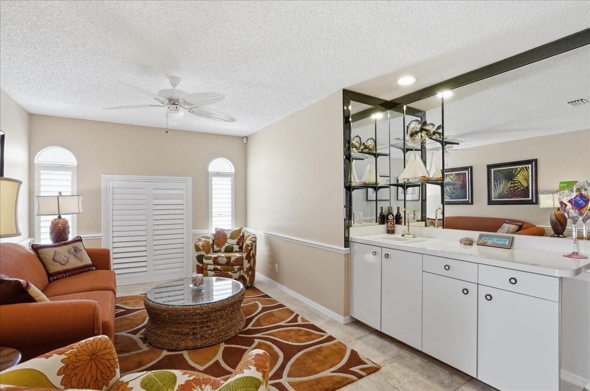 4904 61ST AVENUE TER W, BRADENTON, FL, 34210