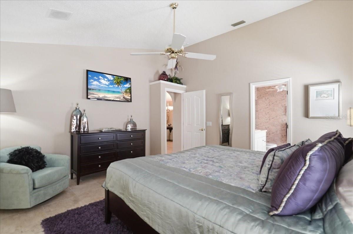 4904 61ST AVENUE TER W, BRADENTON, FL, 34210